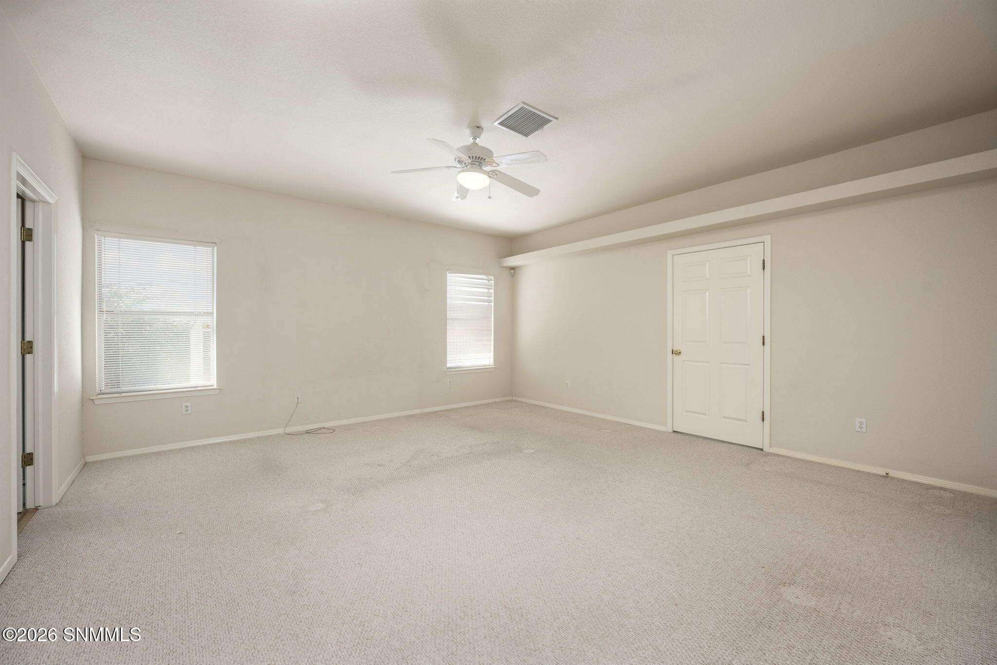 2122 Desert Greens Drive Property Photo 31