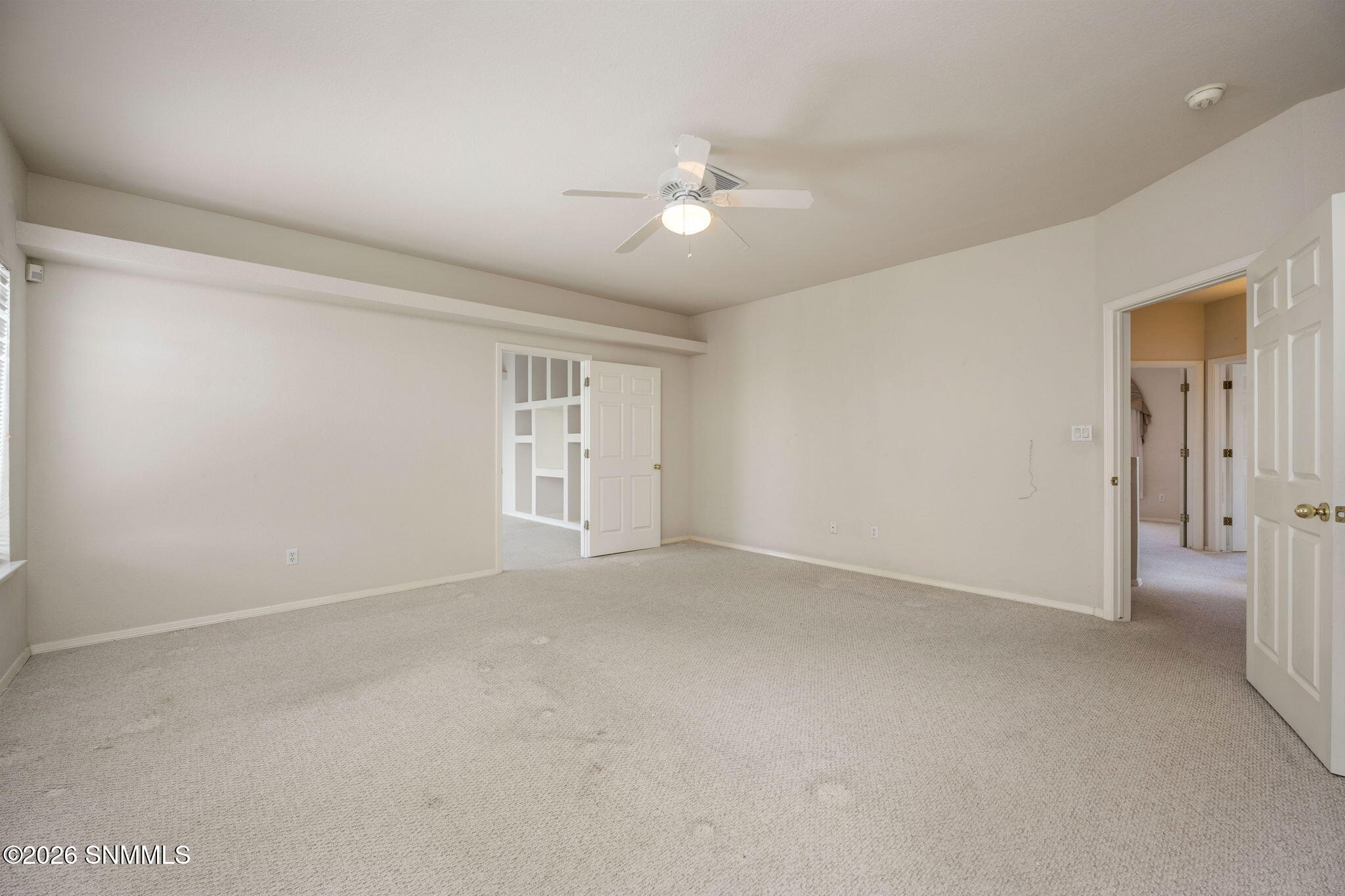 2122 Desert Greens Drive Property Photo 34