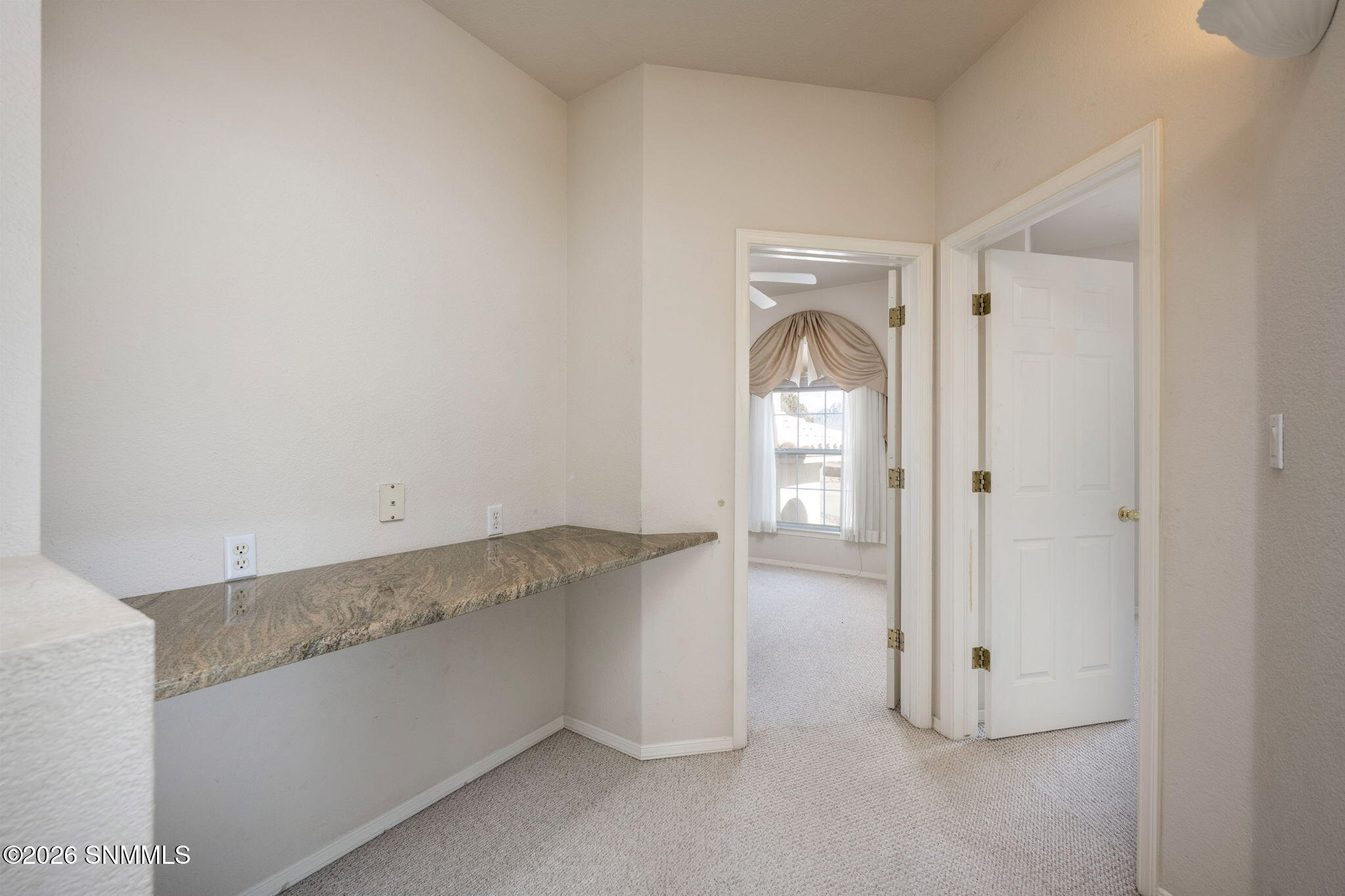 2122 Desert Greens Drive Property Photo 45