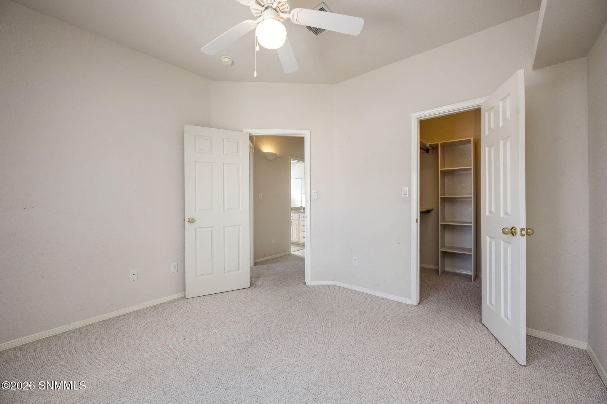 2122 Desert Greens Drive Property Photo 47