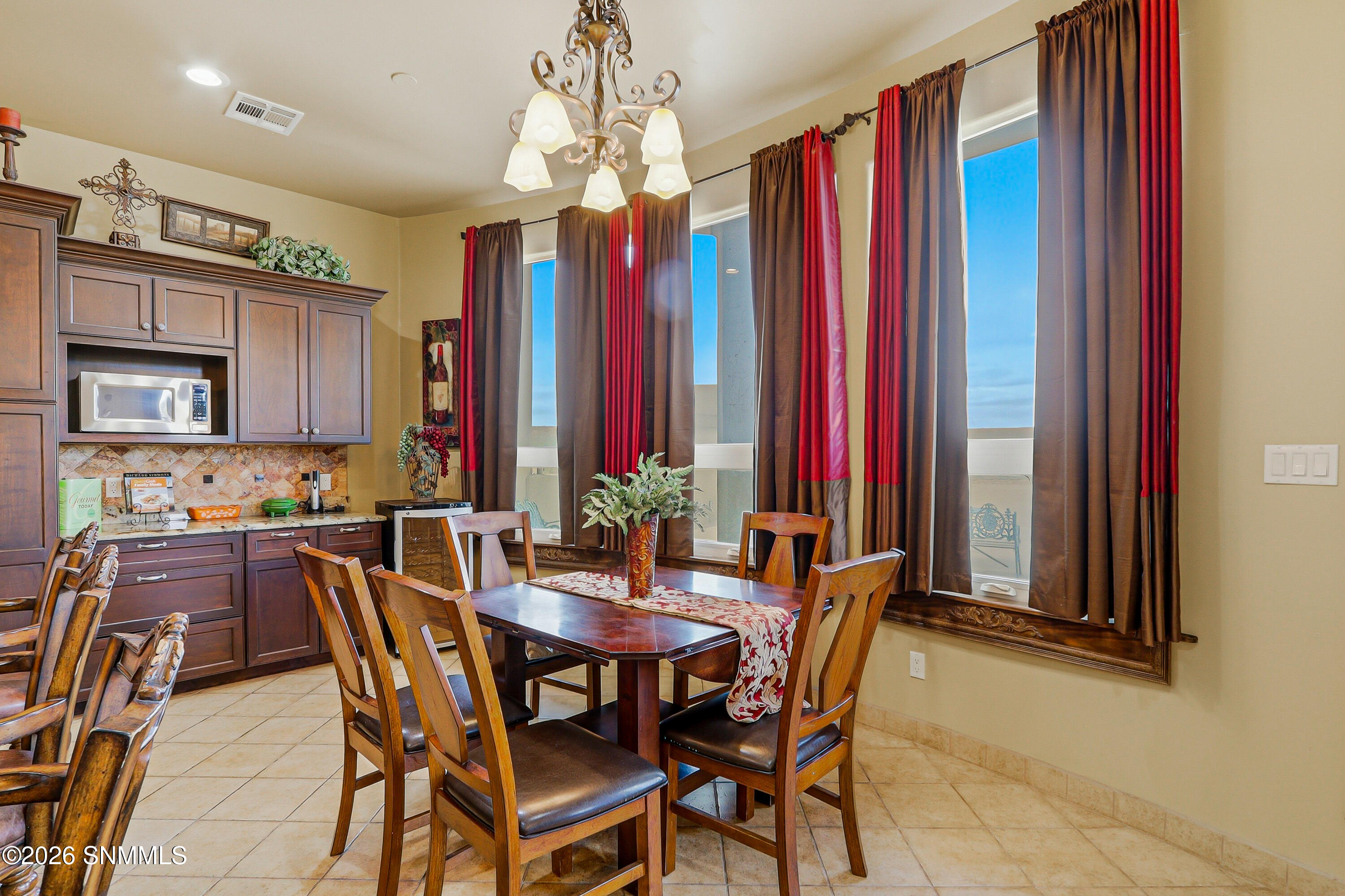 810 Banna Court Property Photo 33