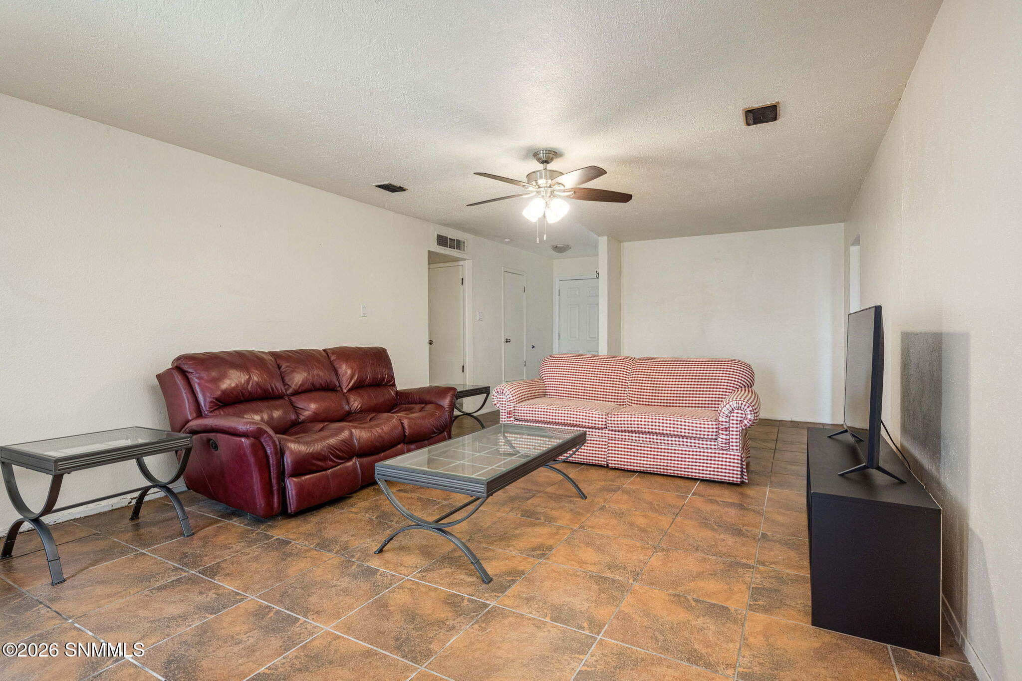 1936 Bromilow Street Property Photo 8
