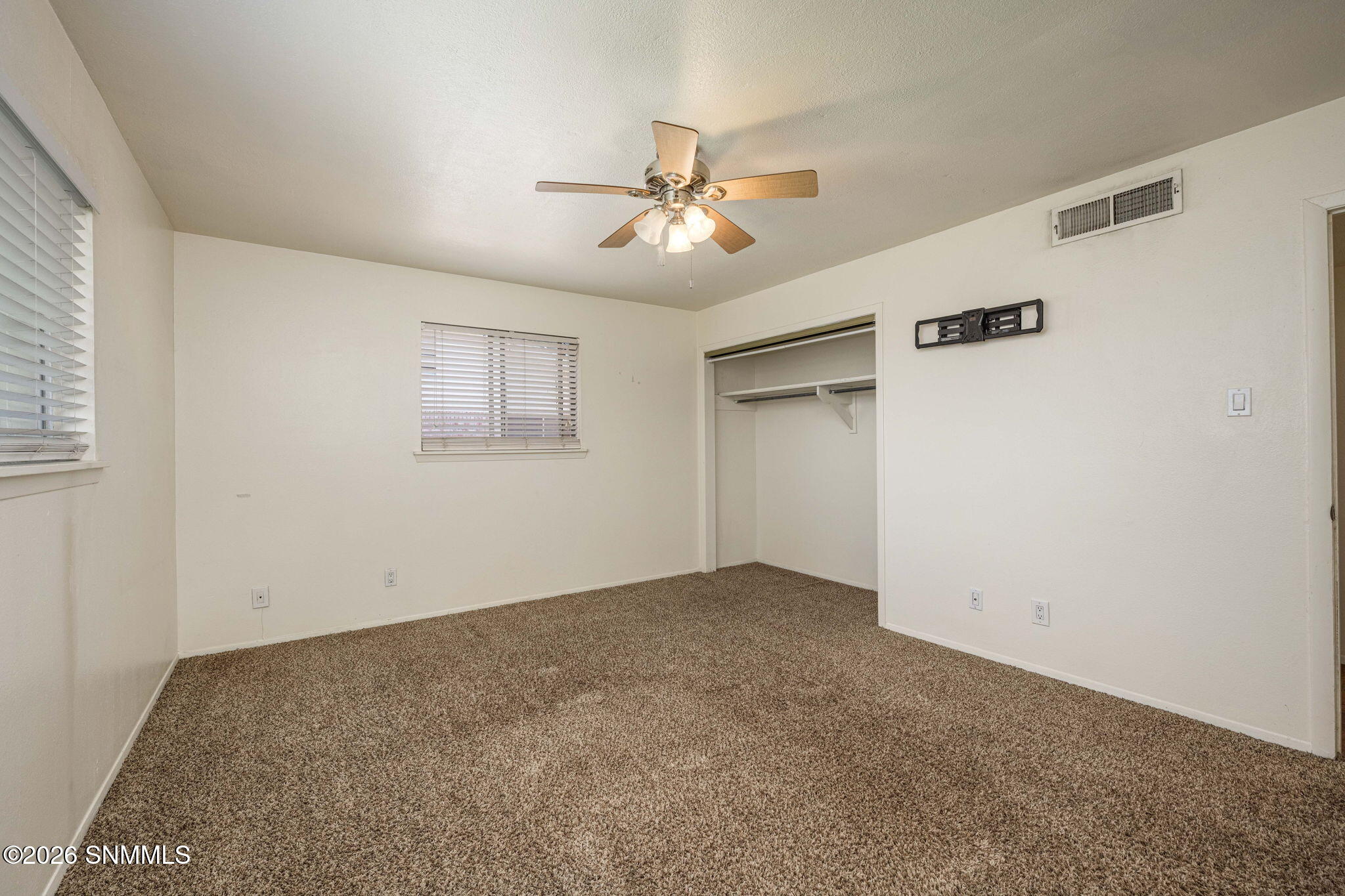 1936 Bromilow Street Property Photo 19