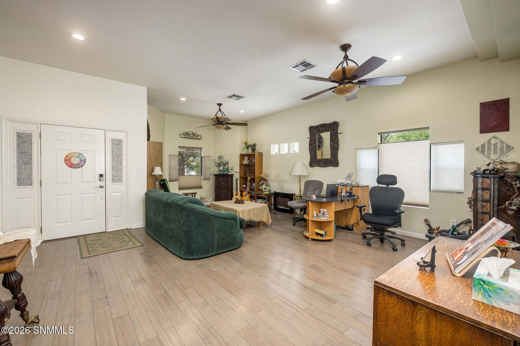 1461 W Brown Road Property Photo 7