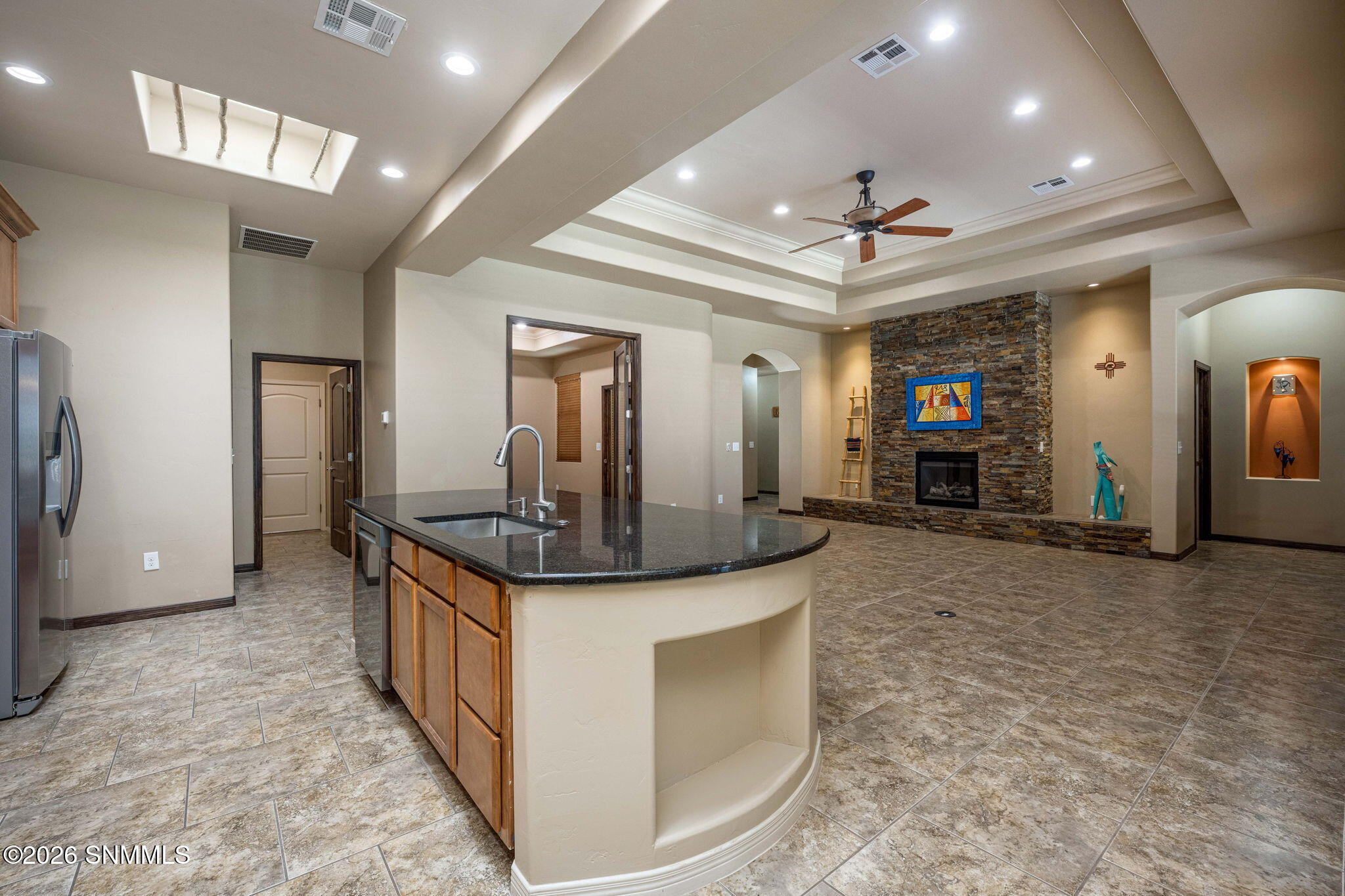 4335 Isleta Court Property Photo 11