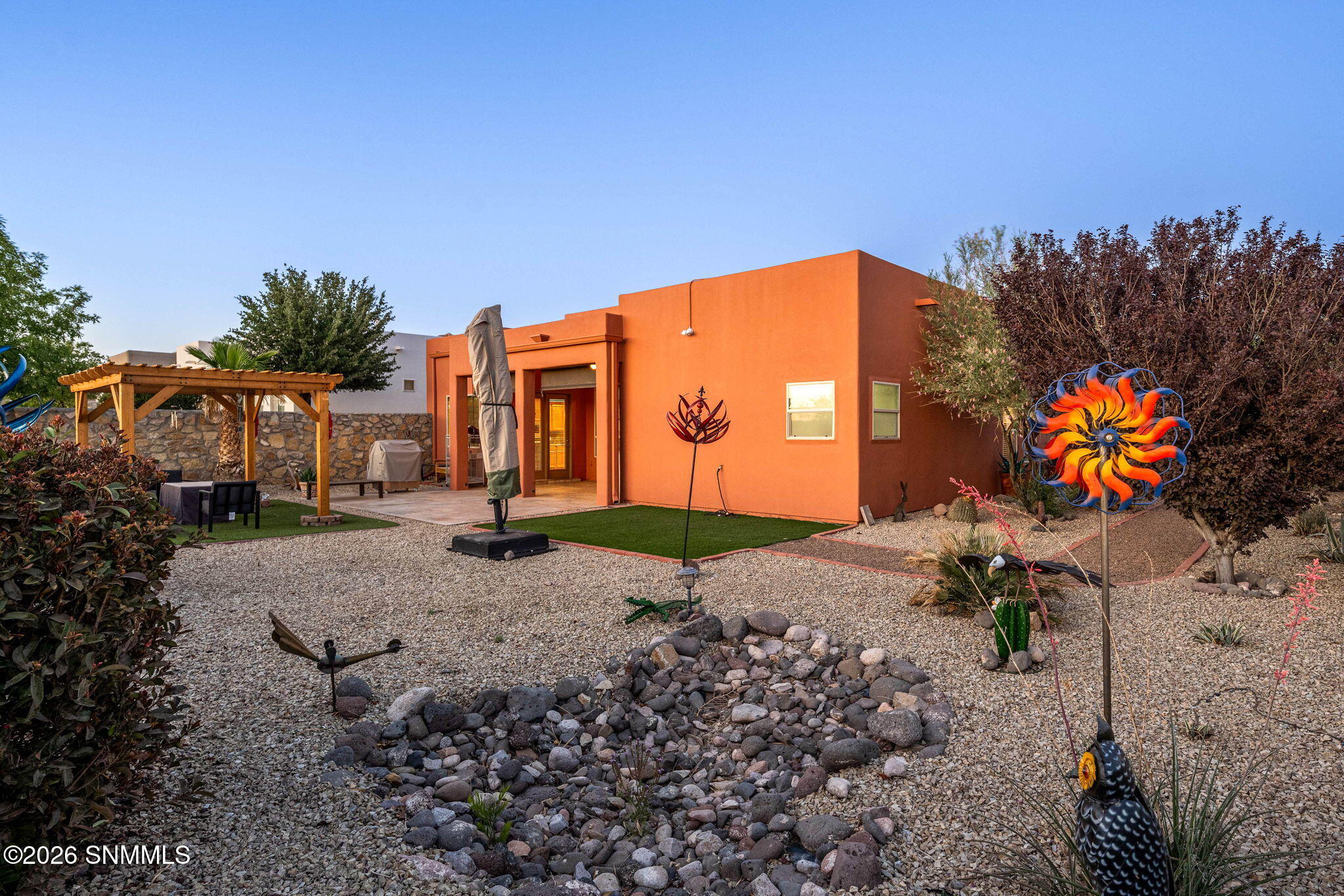 4335 Isleta Court Property Photo 47