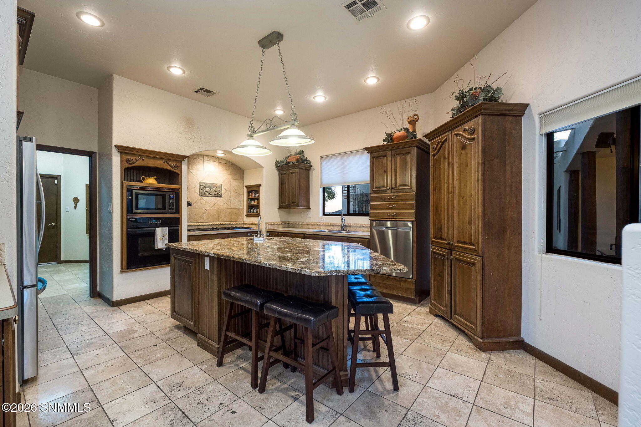 5340 Superstition Drive Property Photo 12