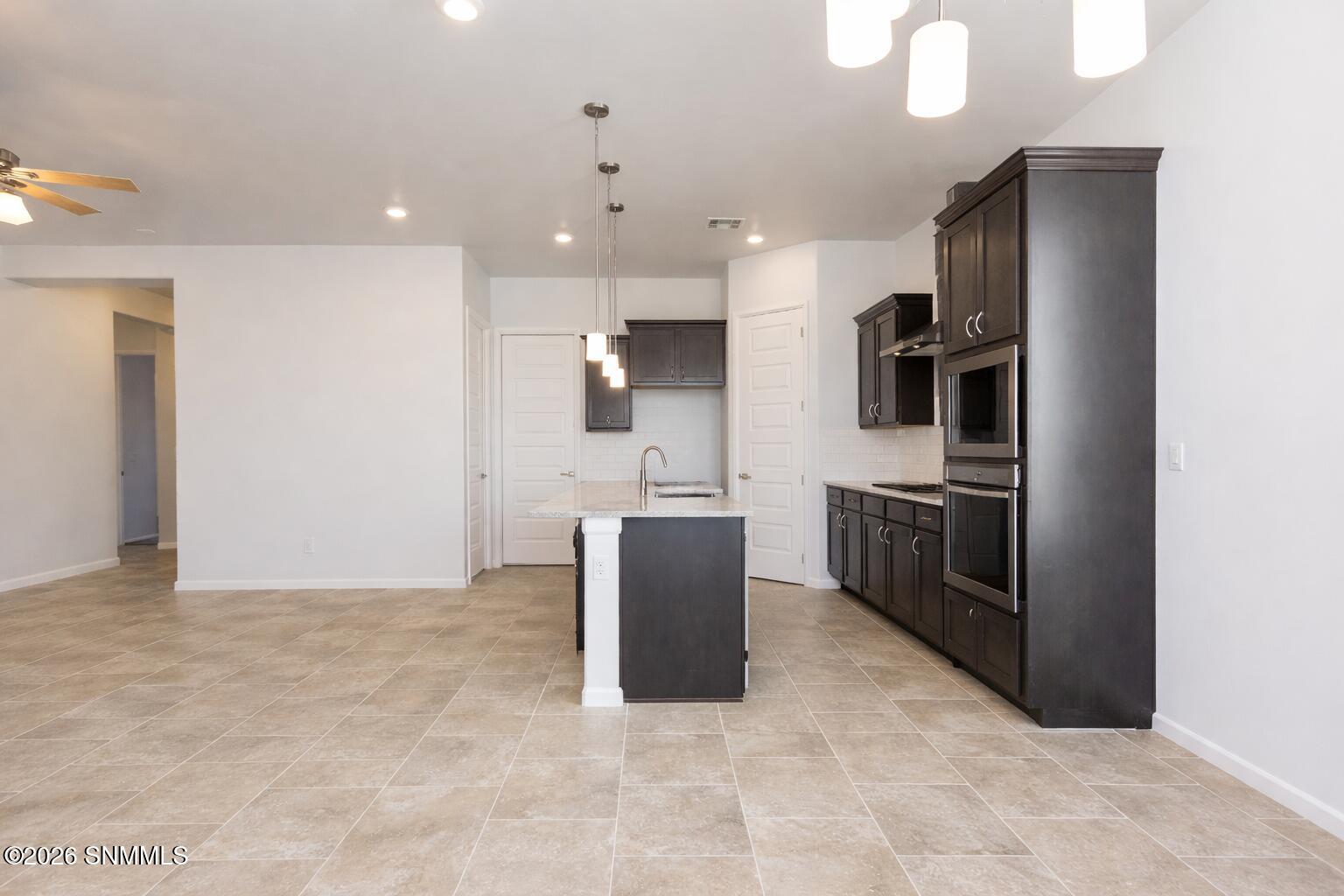 4027 Bravia Dove Loop Property Photo 5