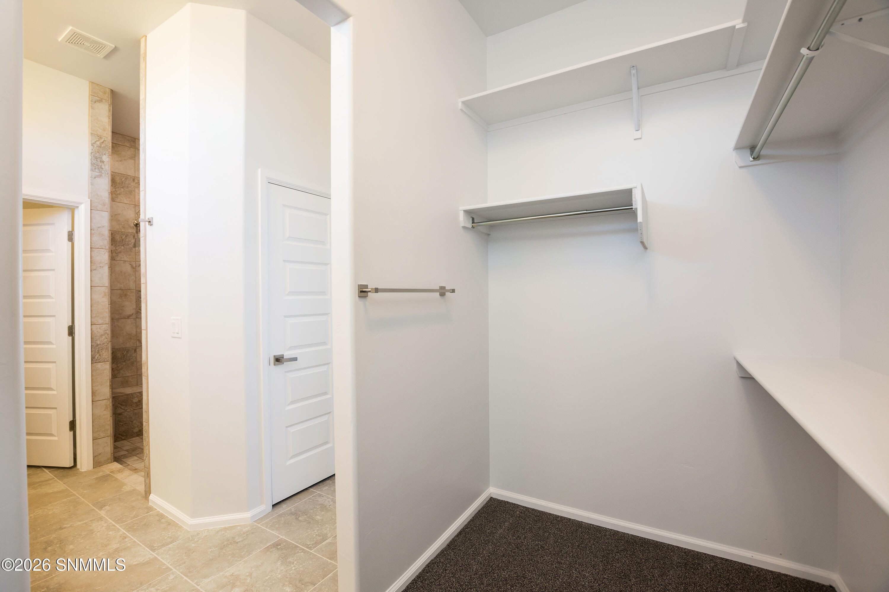 4027 Bravia Dove Loop Property Photo 11
