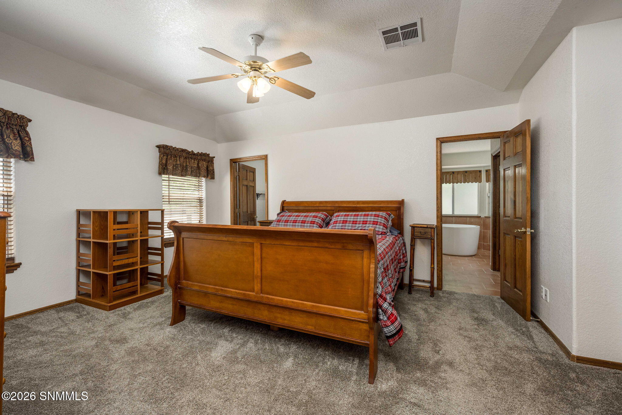 4415 Sanddollar Way Property Photo 27