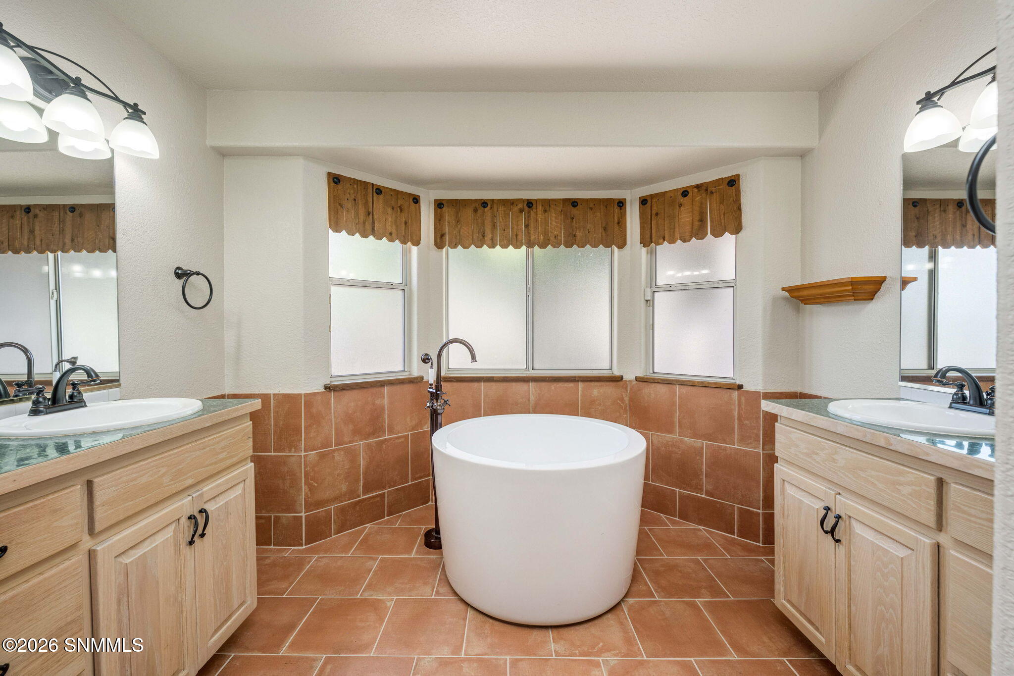 4415 Sanddollar Way Property Photo 31