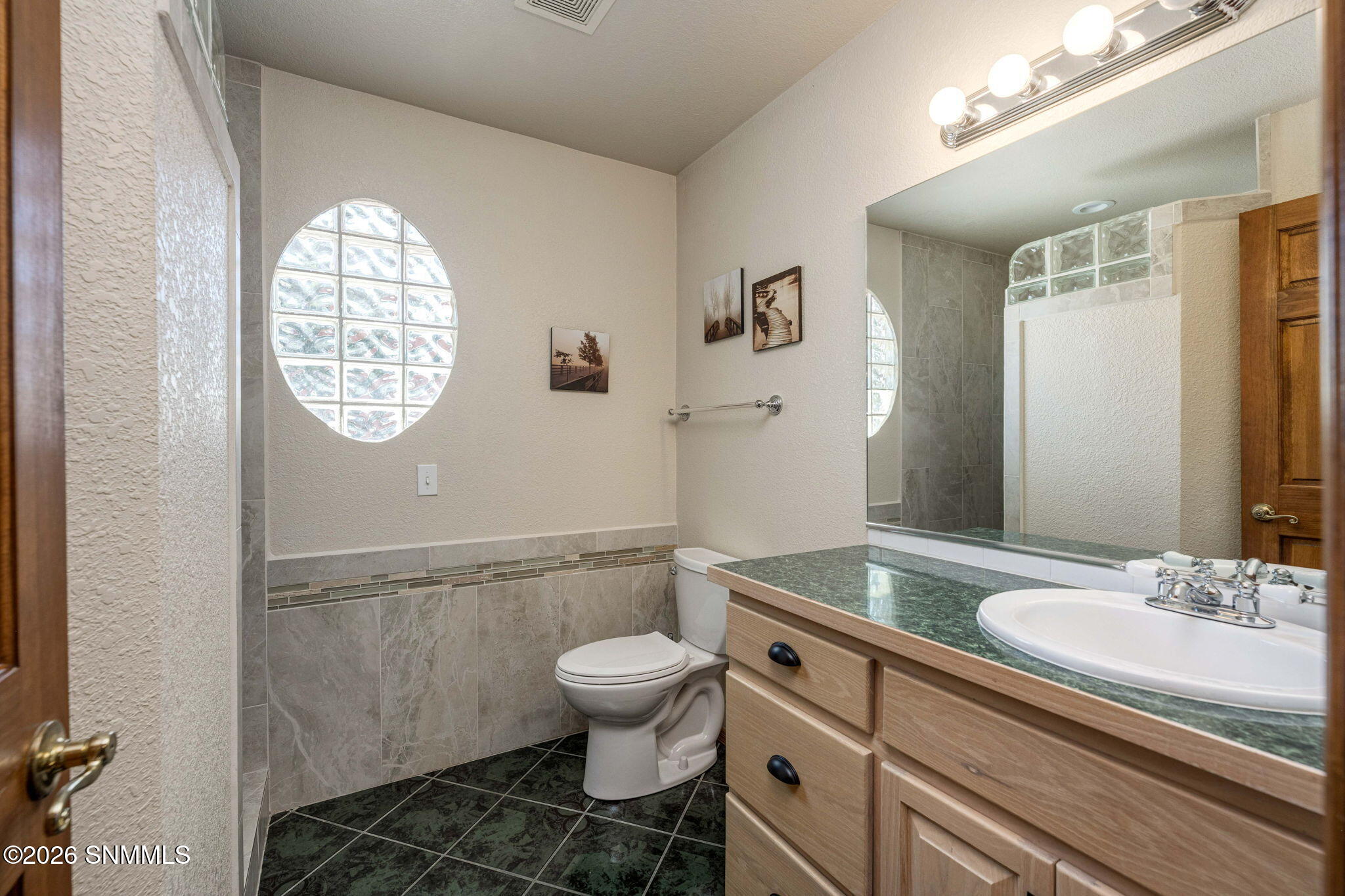 4415 Sanddollar Way Property Photo 38