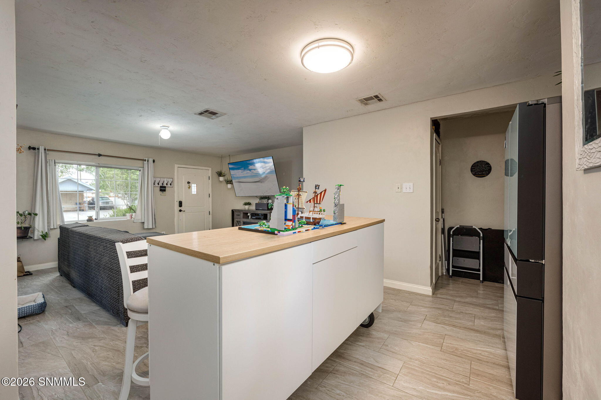 1130 Poplar Property Photo 8