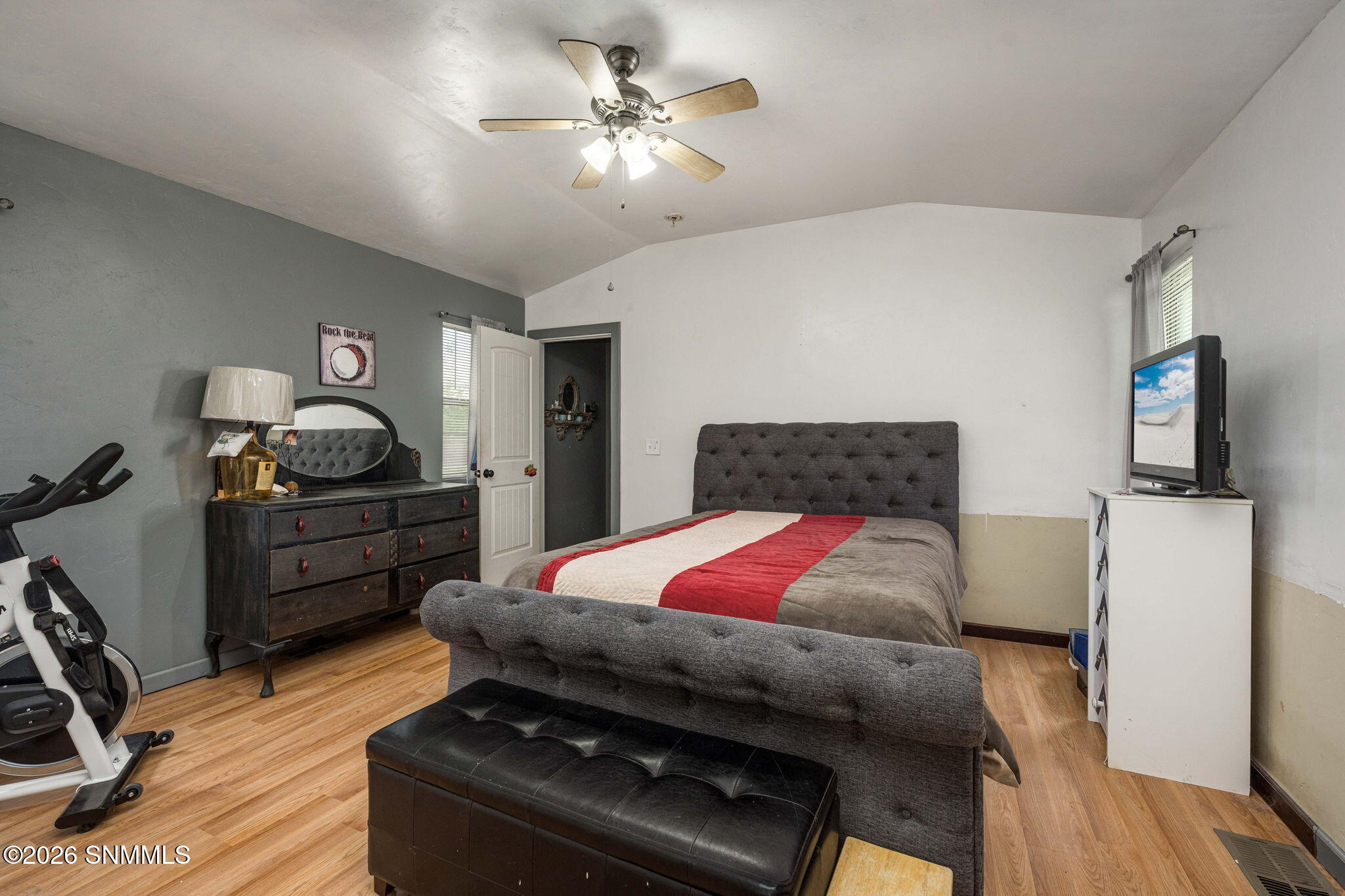1130 Poplar Property Photo 14