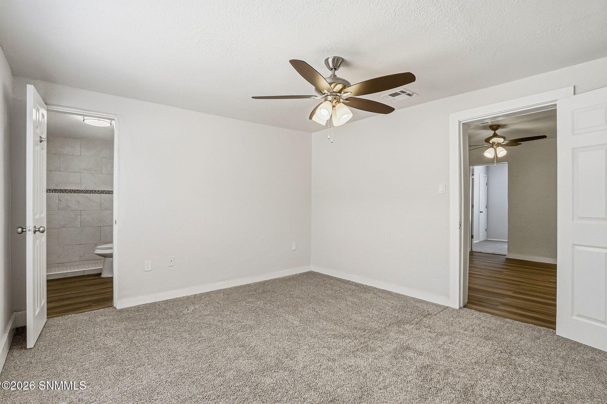 3201 Oak Street Property Photo 19
