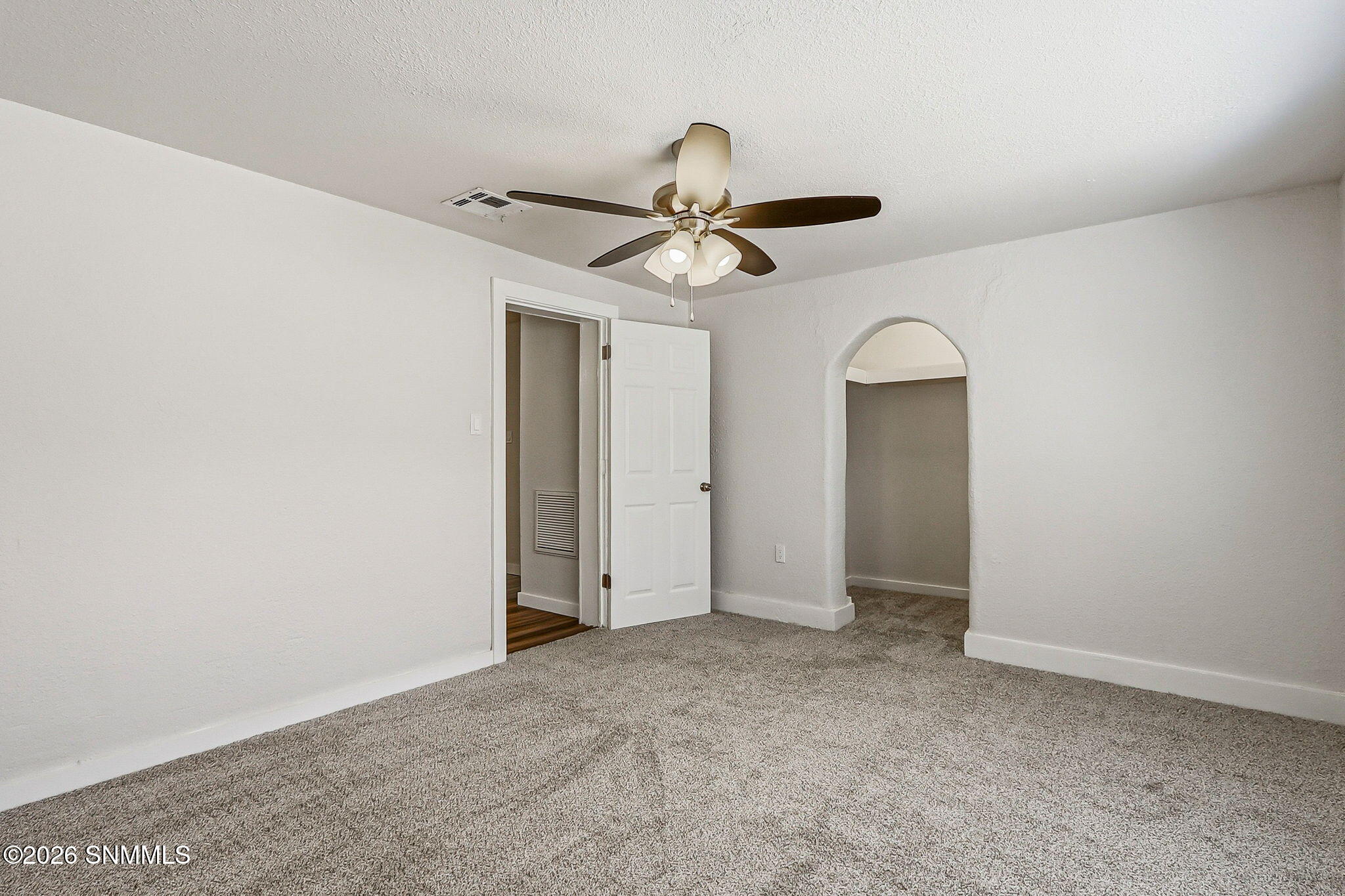 3201 Oak Street Property Photo 20