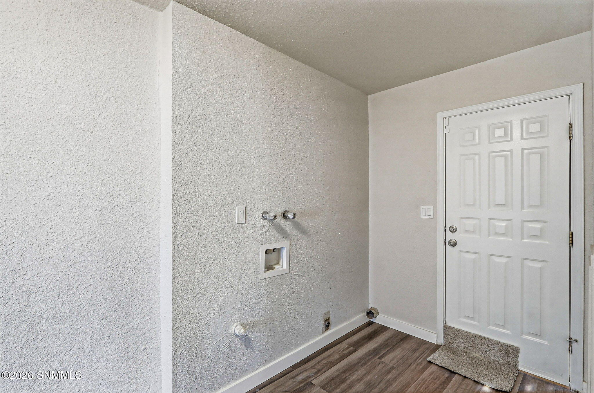 3201 Oak Street Property Photo 38