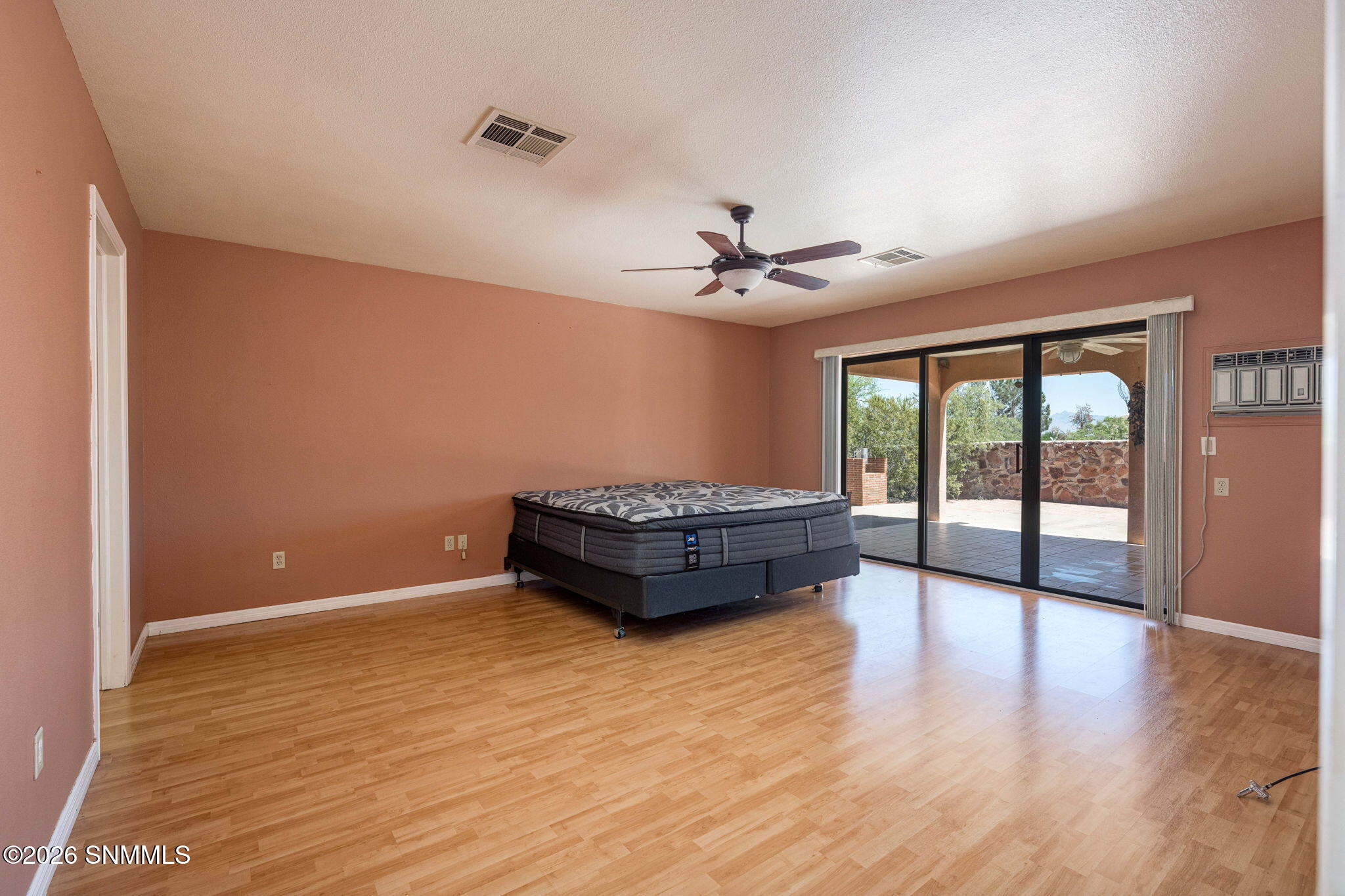 6600 Vista De Oro Property Photo 15