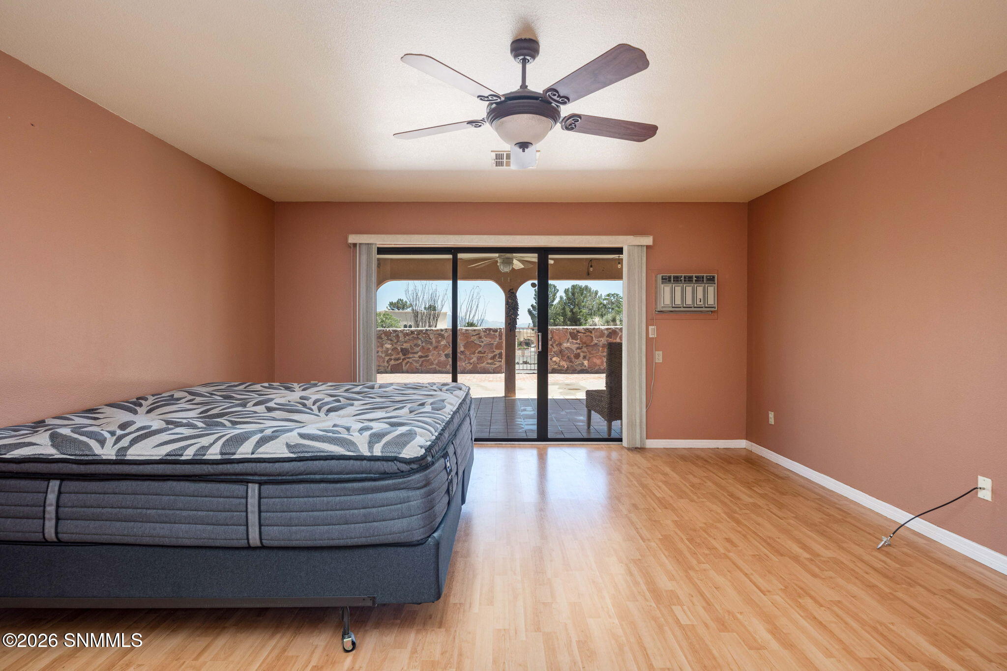 6600 Vista De Oro Property Photo 16