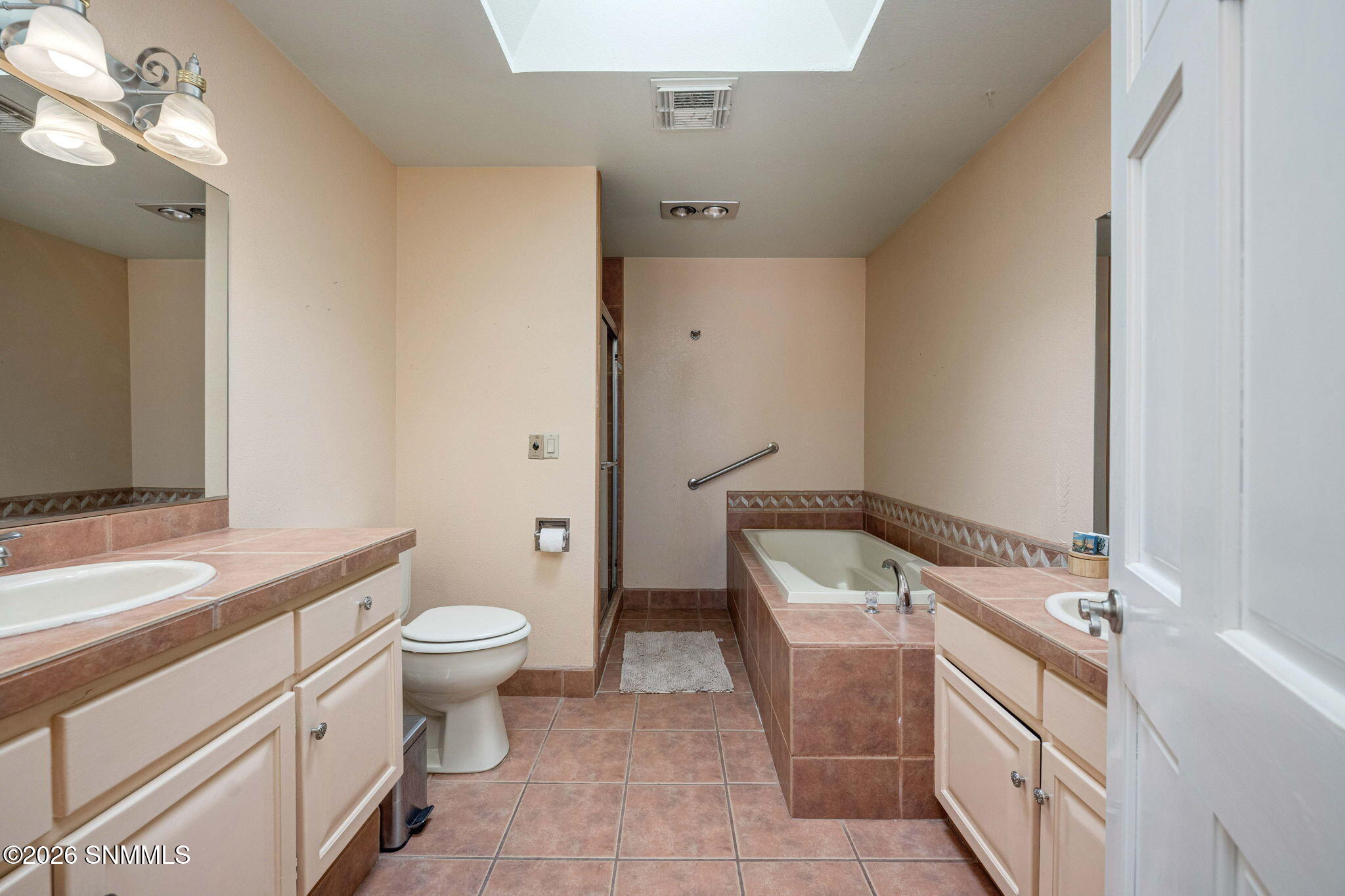 6600 Vista De Oro Property Photo 19