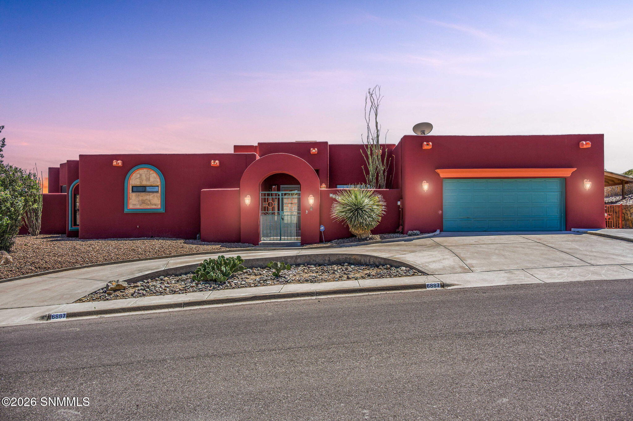 6887 Via Emma Property Photo 2