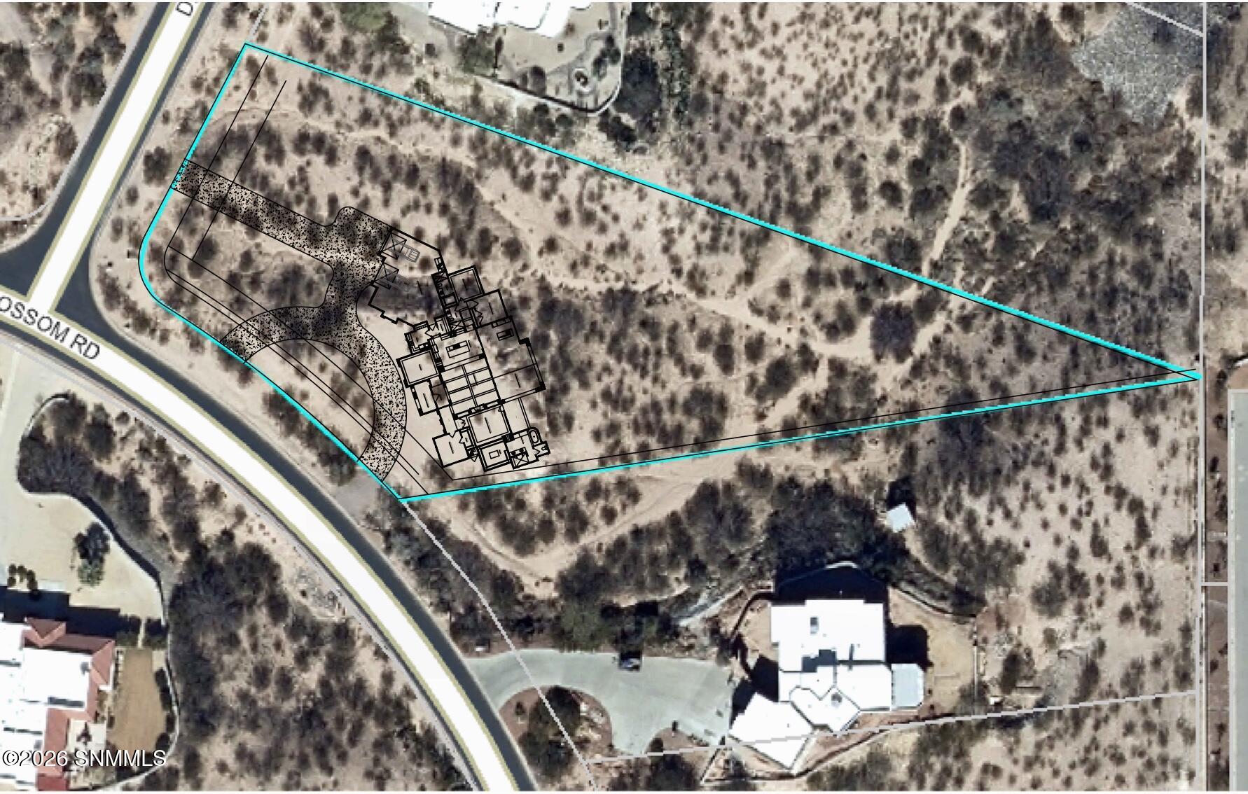 6708 Desert Blossom Road B Property Photo 4
