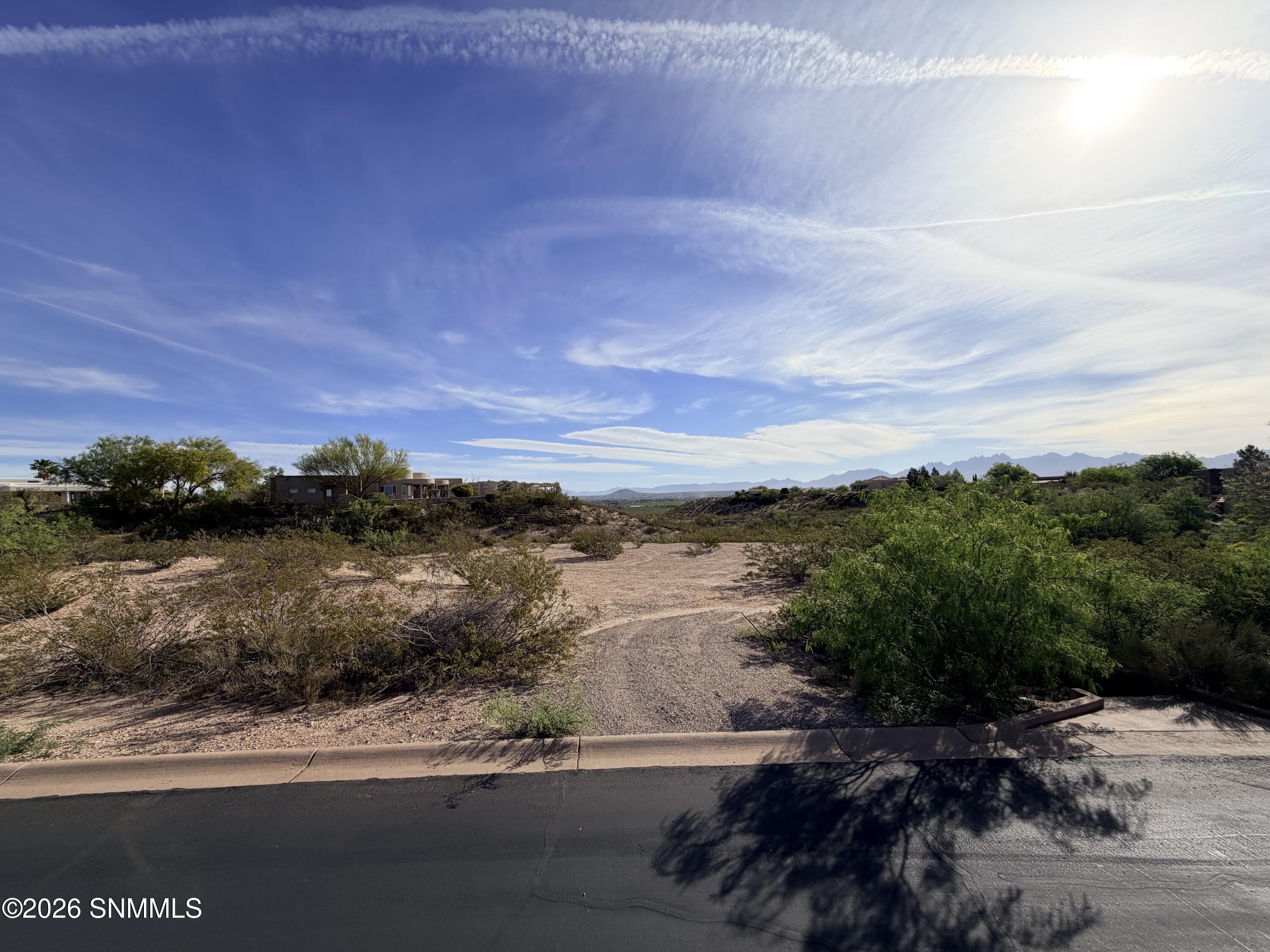 6708 Desert Blossom Road B Property Photo 5