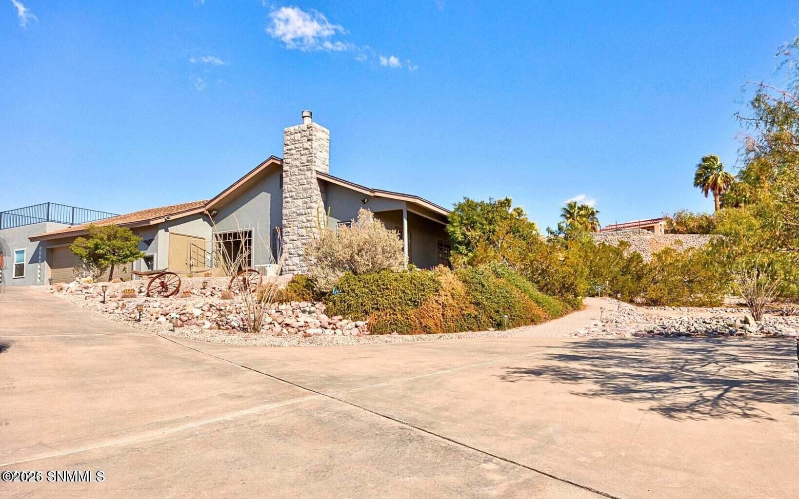 3225 Sundown Road Property Photo 4