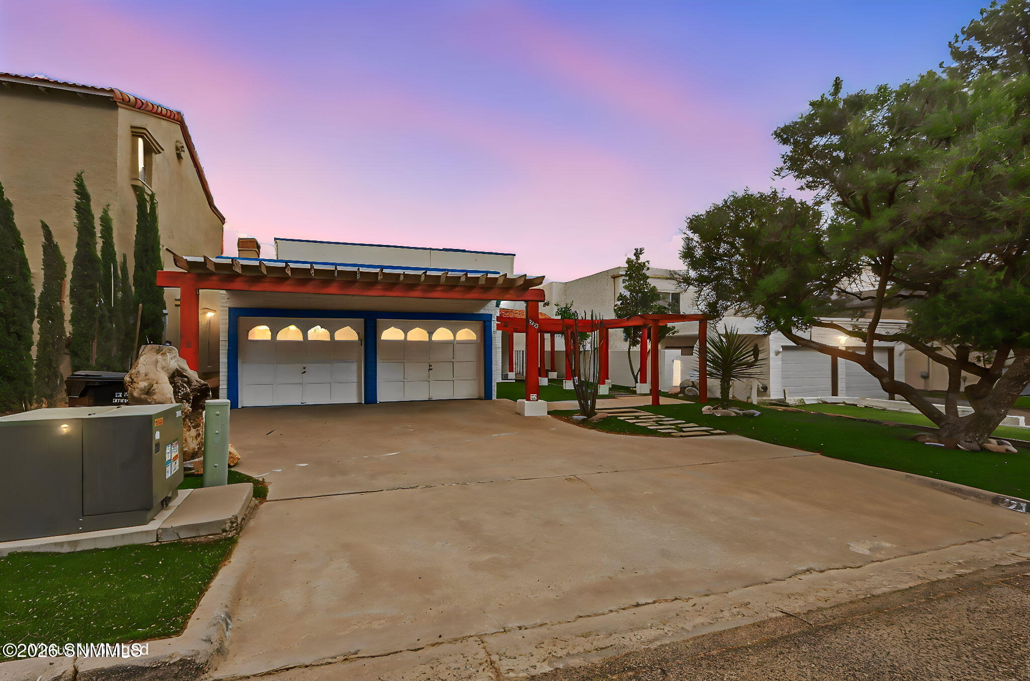 123 Feather Moon Drive Property Photo 3