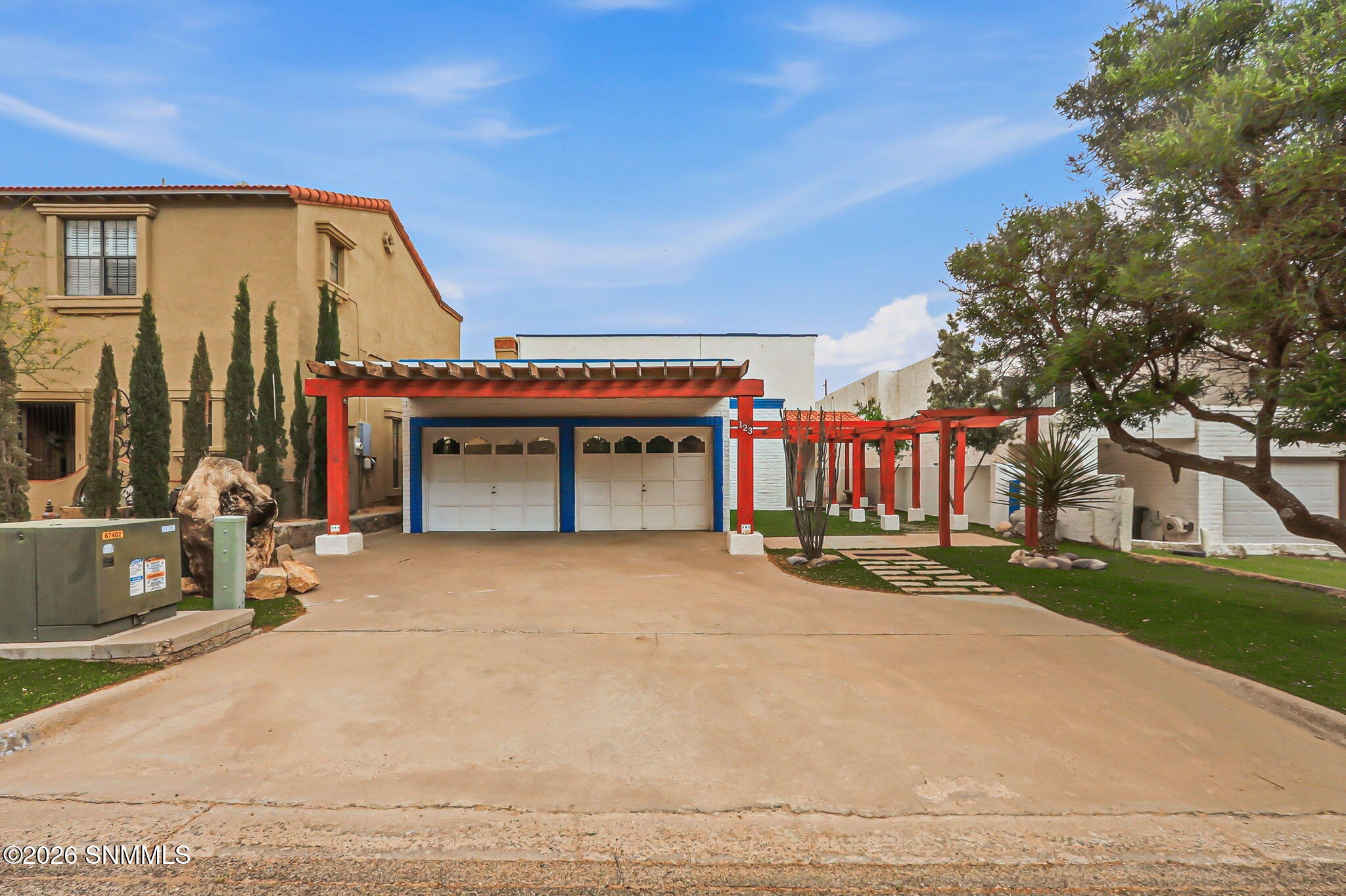 123 Feather Moon Drive Property Photo 4