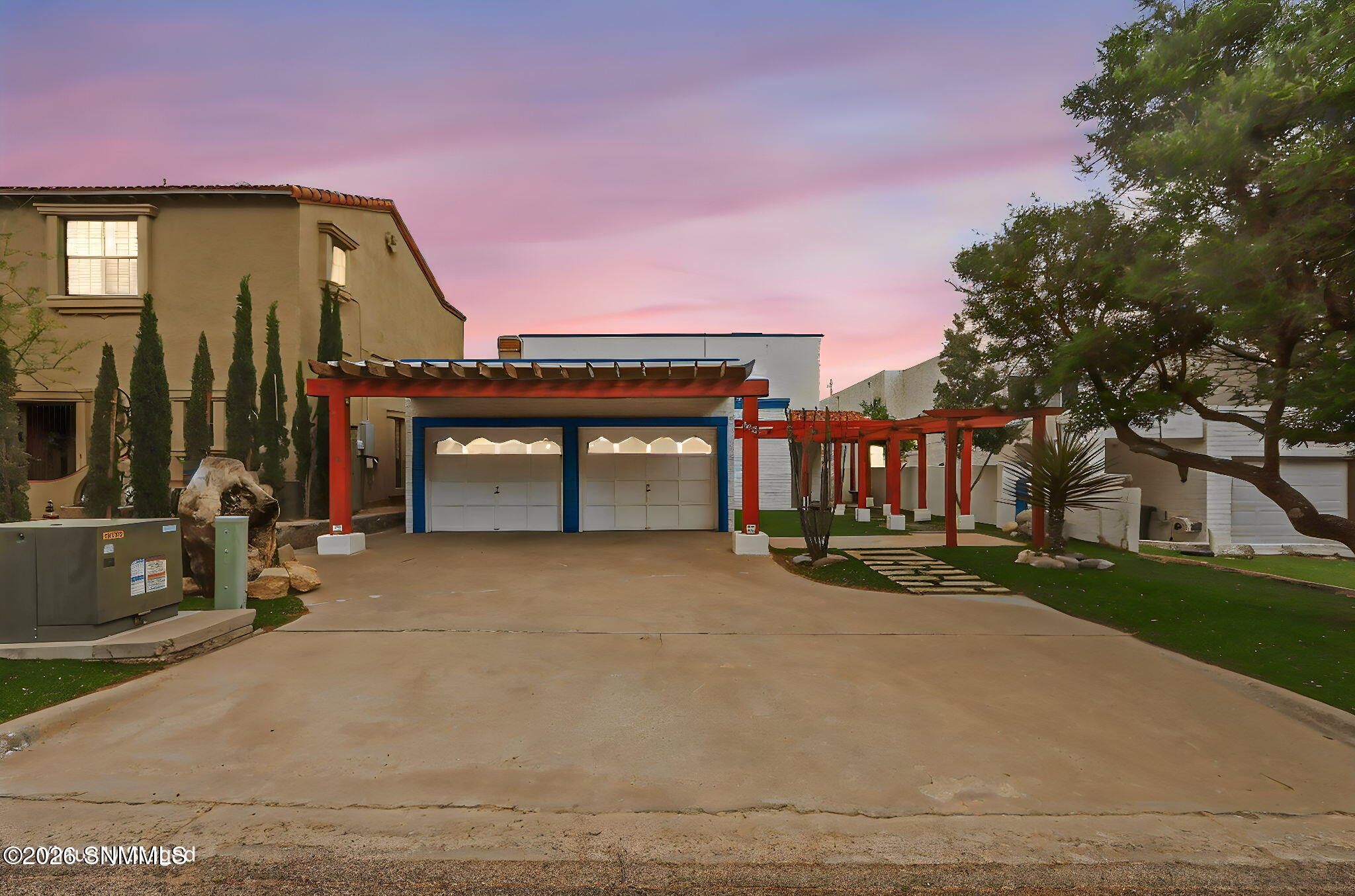 123 Feather Moon Drive Property Photo 5