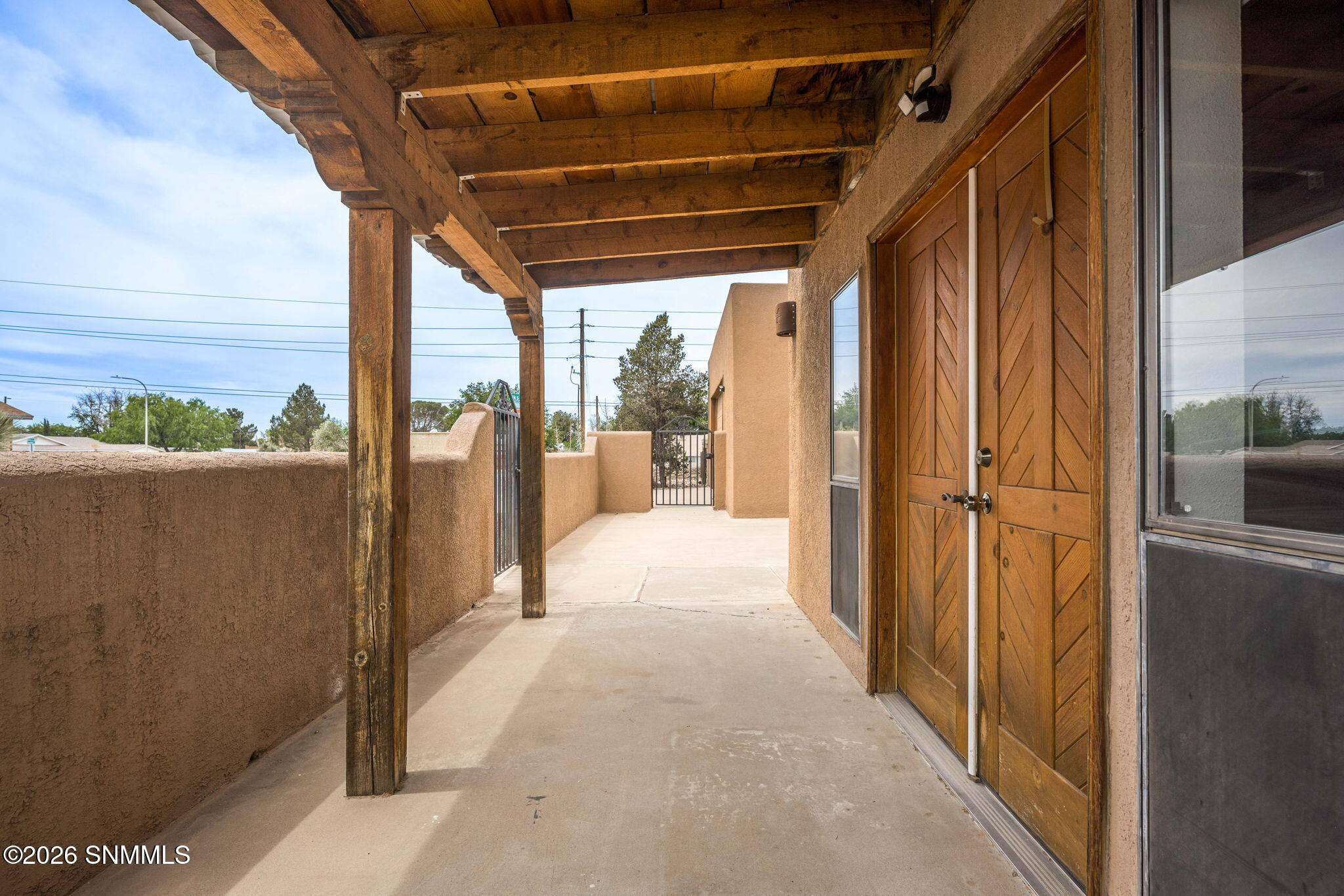 1105 Hermosillo Drive Property Photo 4