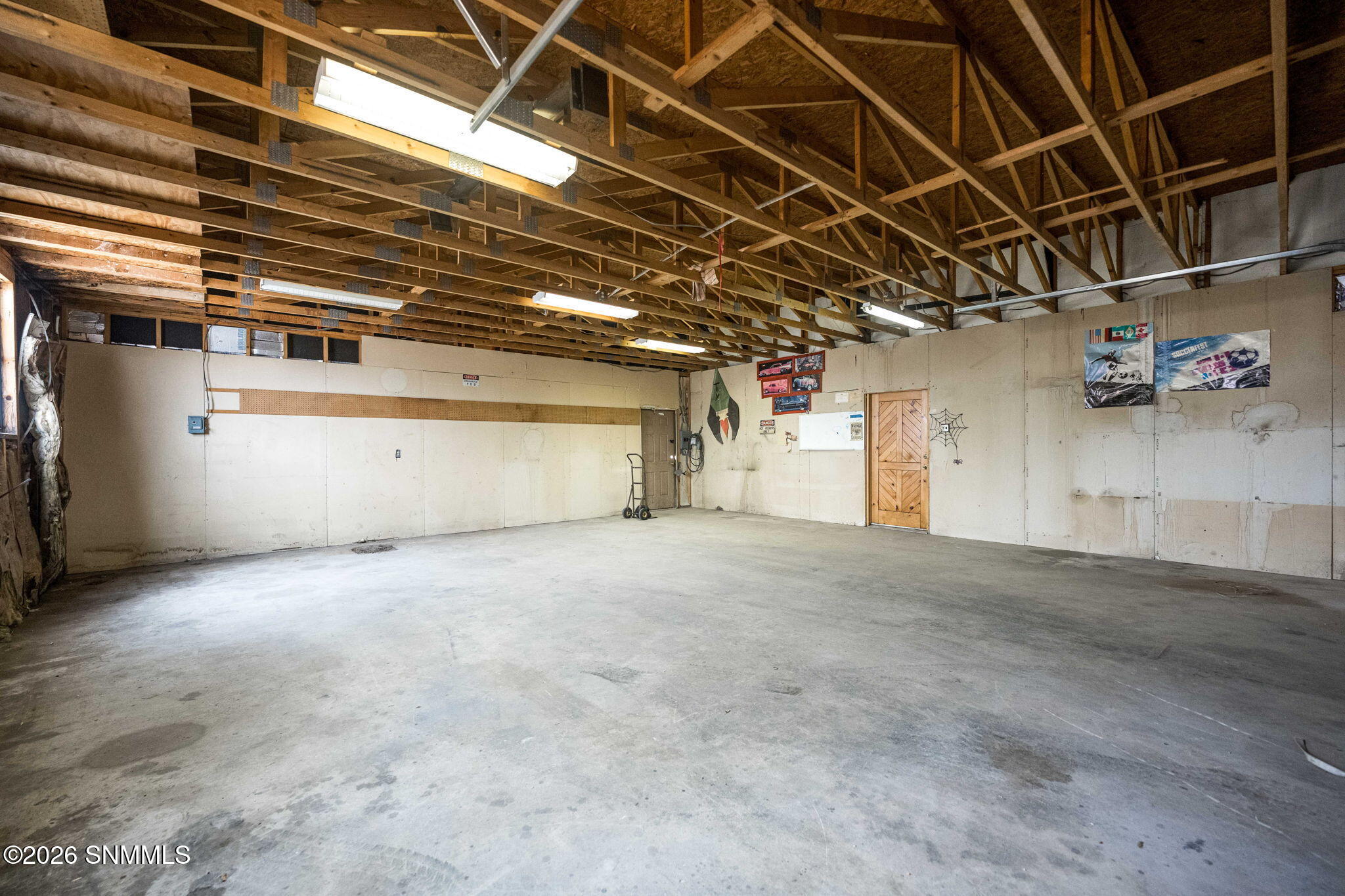 1105 Hermosillo Drive Property Photo 35