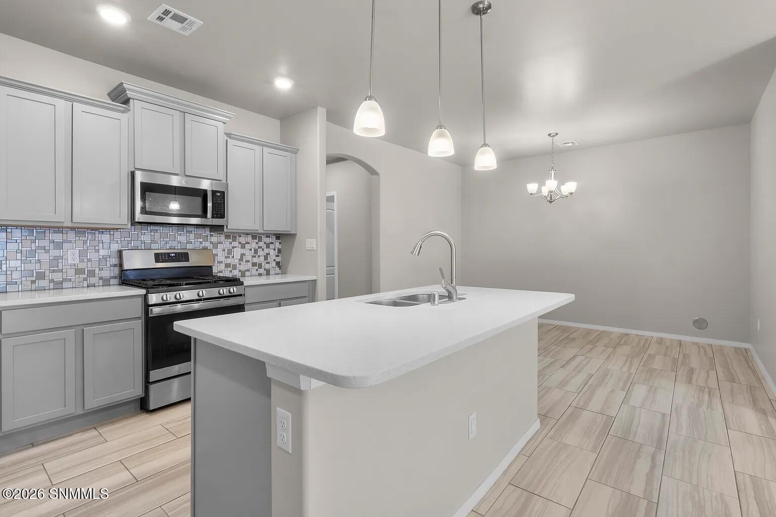 4222 Desert Lily Drive Property Photo 10