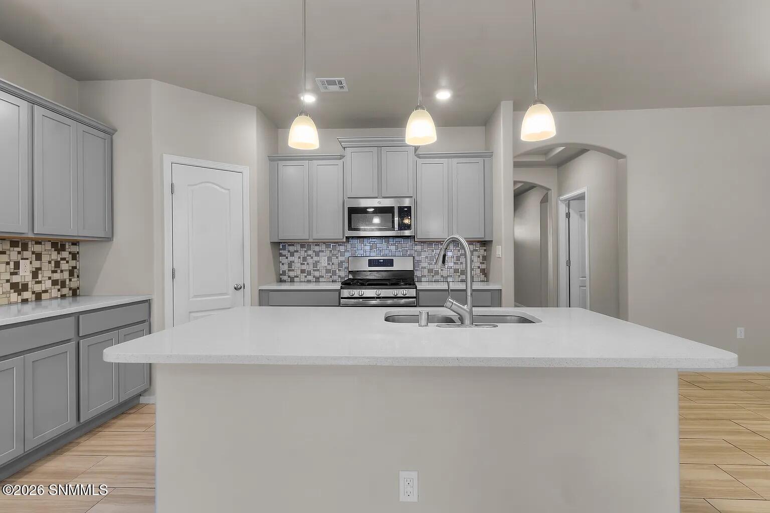 4222 Desert Lily Drive Property Photo 12