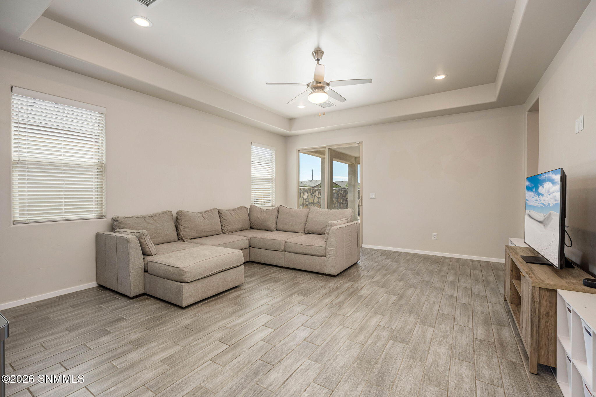 4656 Toluca Avenue Property Photo 6