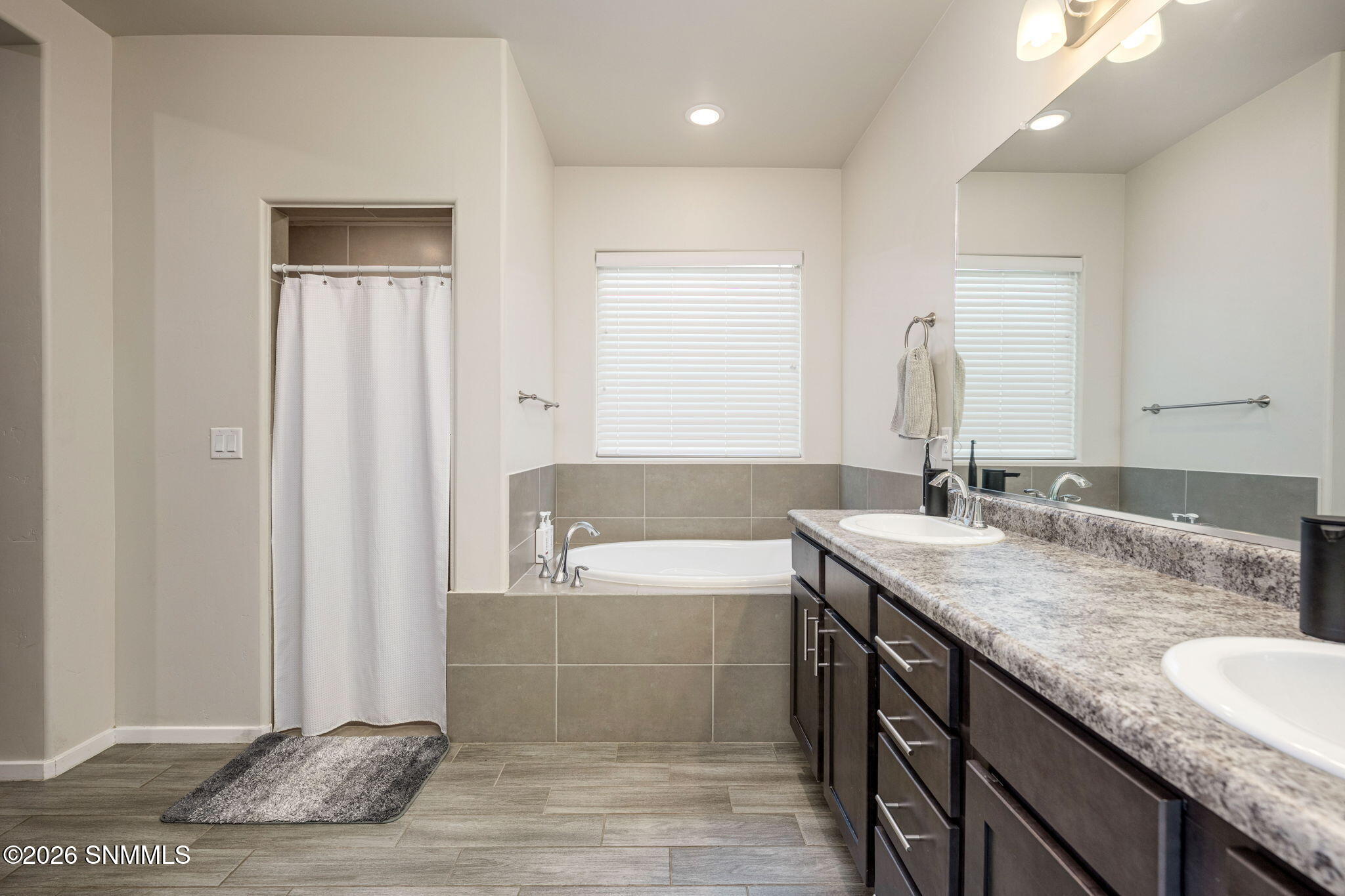 4656 Toluca Avenue Property Photo 29