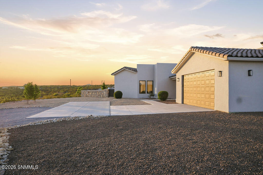 2243 Guamis Road Property Photo 4