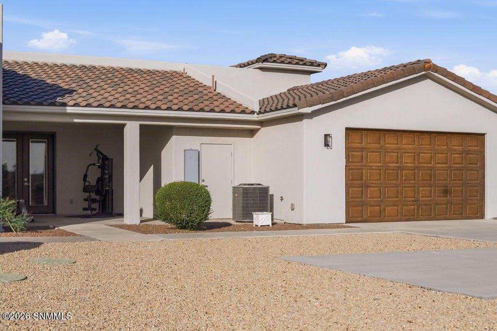 2243 Guamis Road Property Photo 8