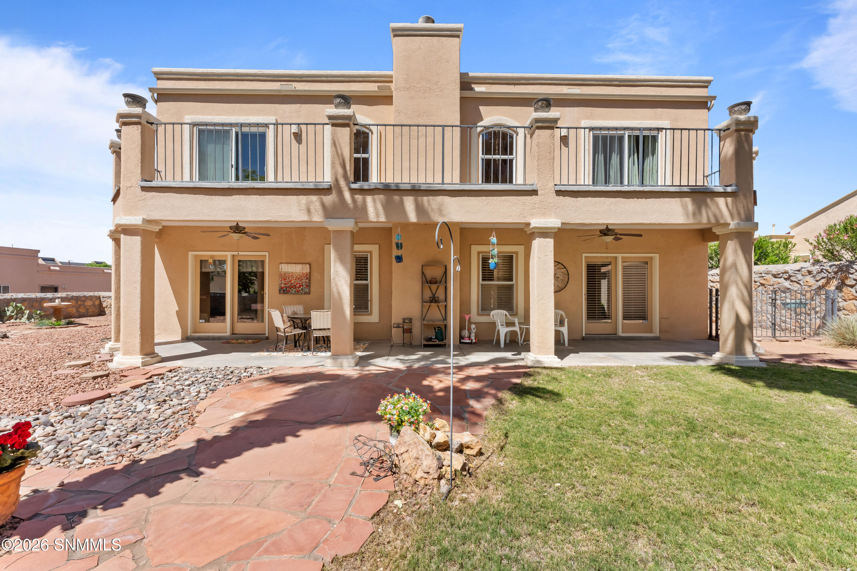 1810 Pinehurst Street Property Photo 10