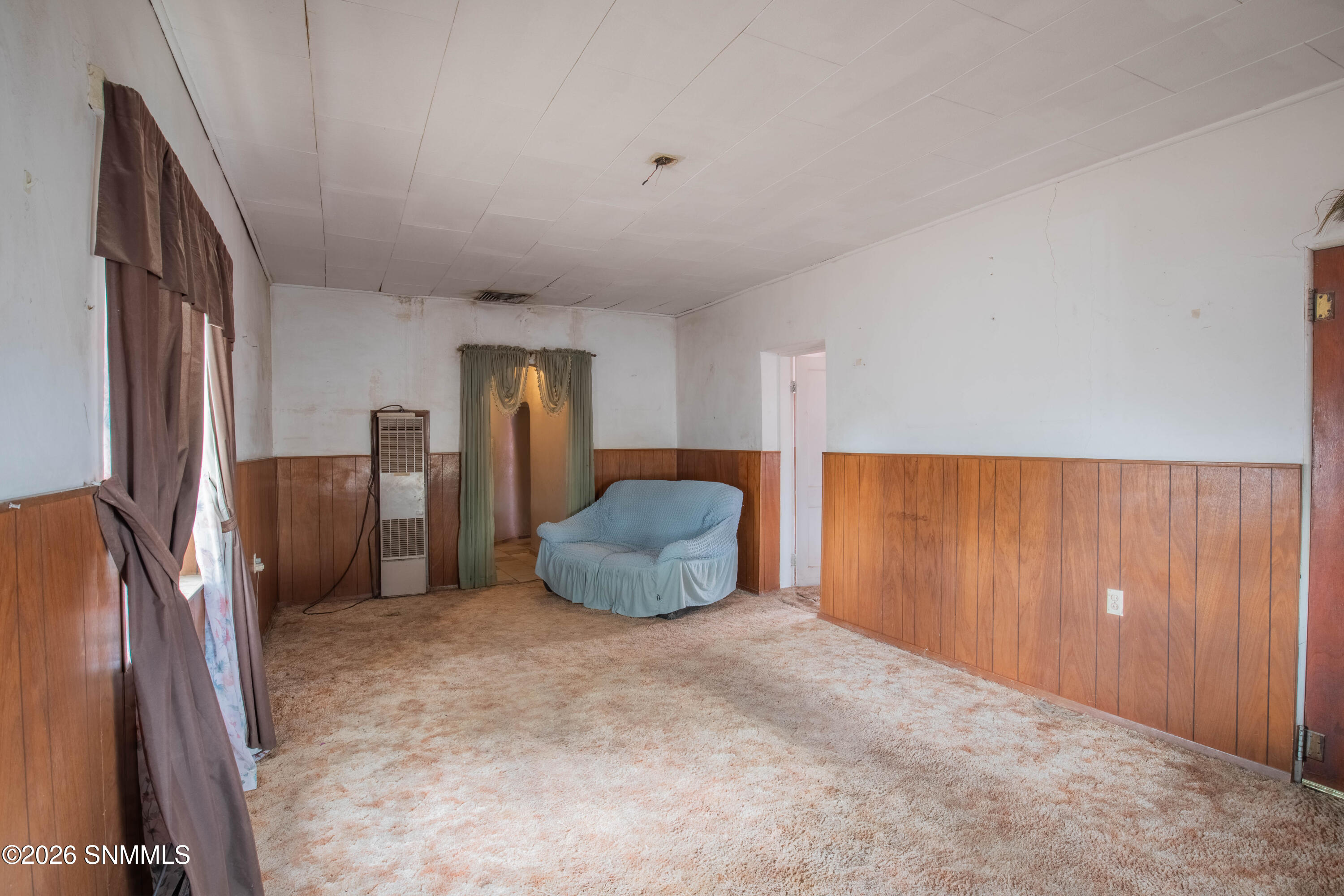 1061 N Tornillo Street Property Photo 2