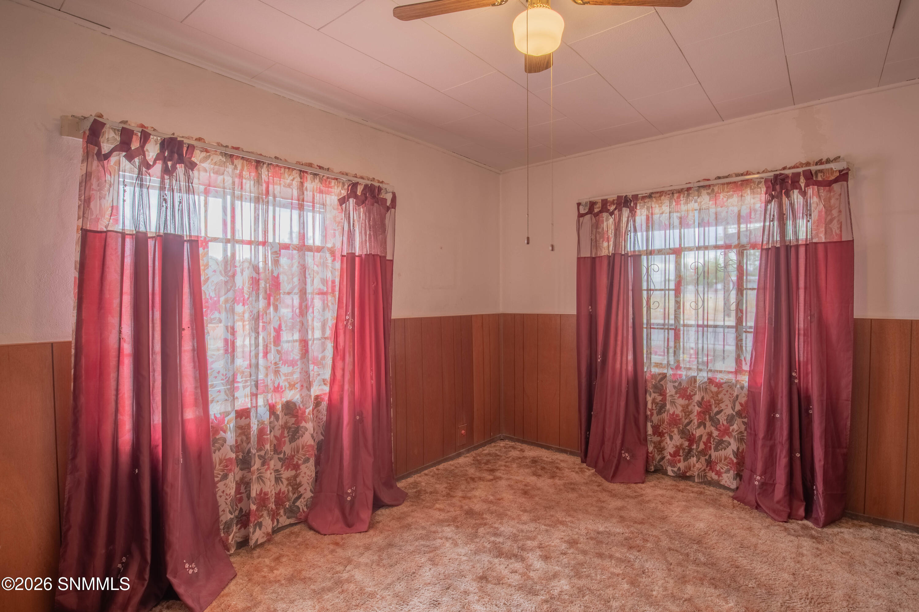 1061 N Tornillo Street Property Photo 12