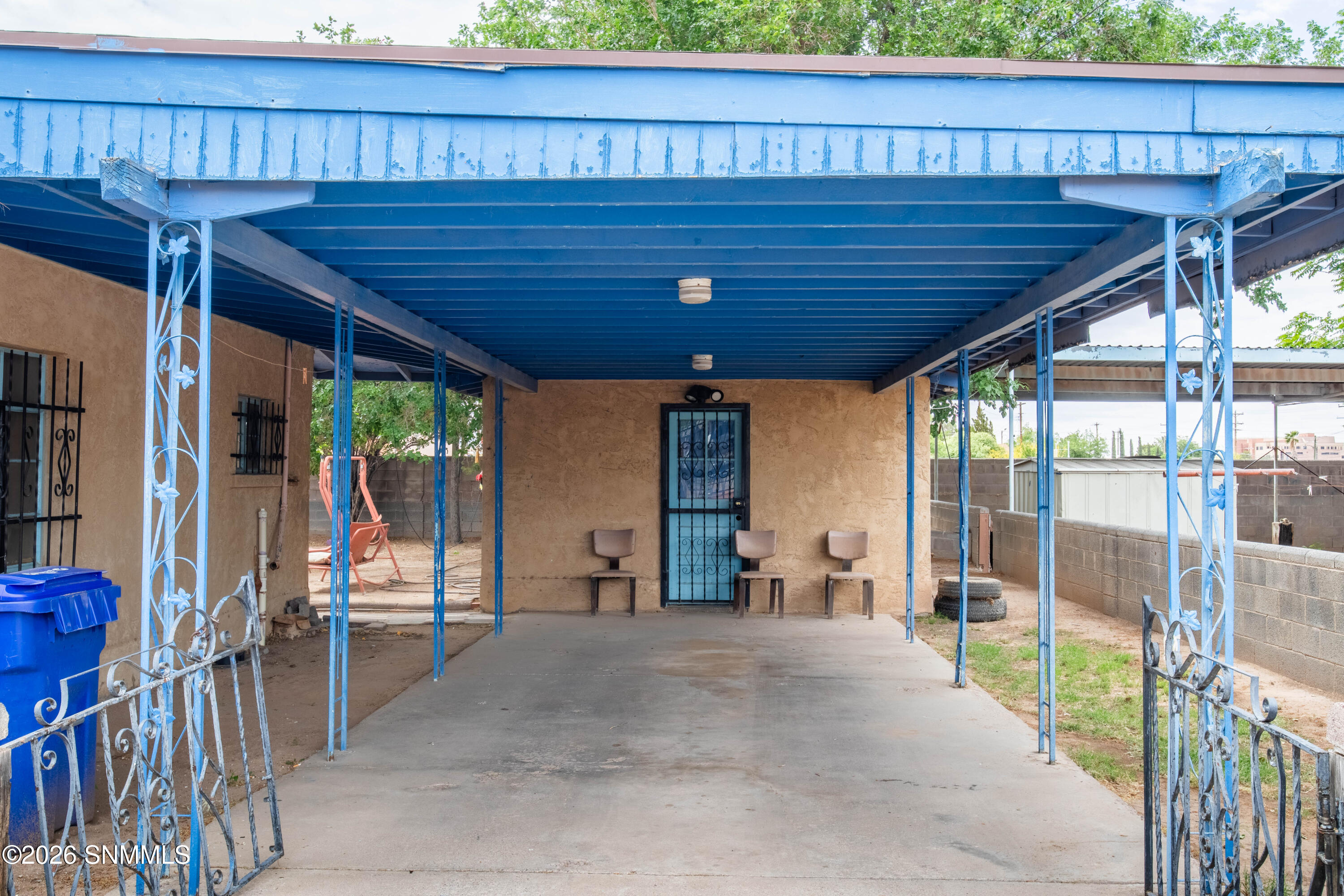 1061 N Tornillo Street Property Photo 17