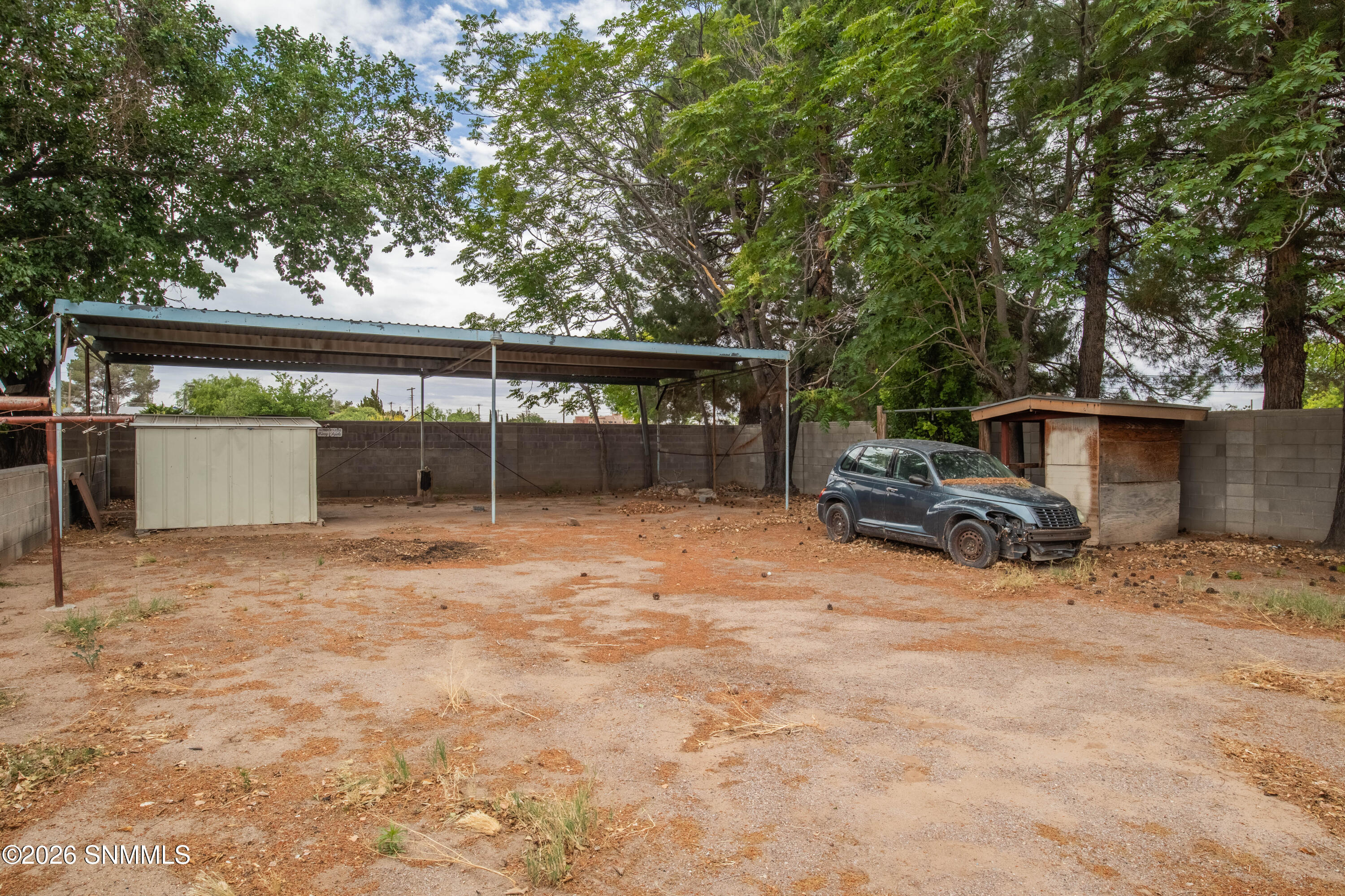 1061 N Tornillo Street Property Photo 19