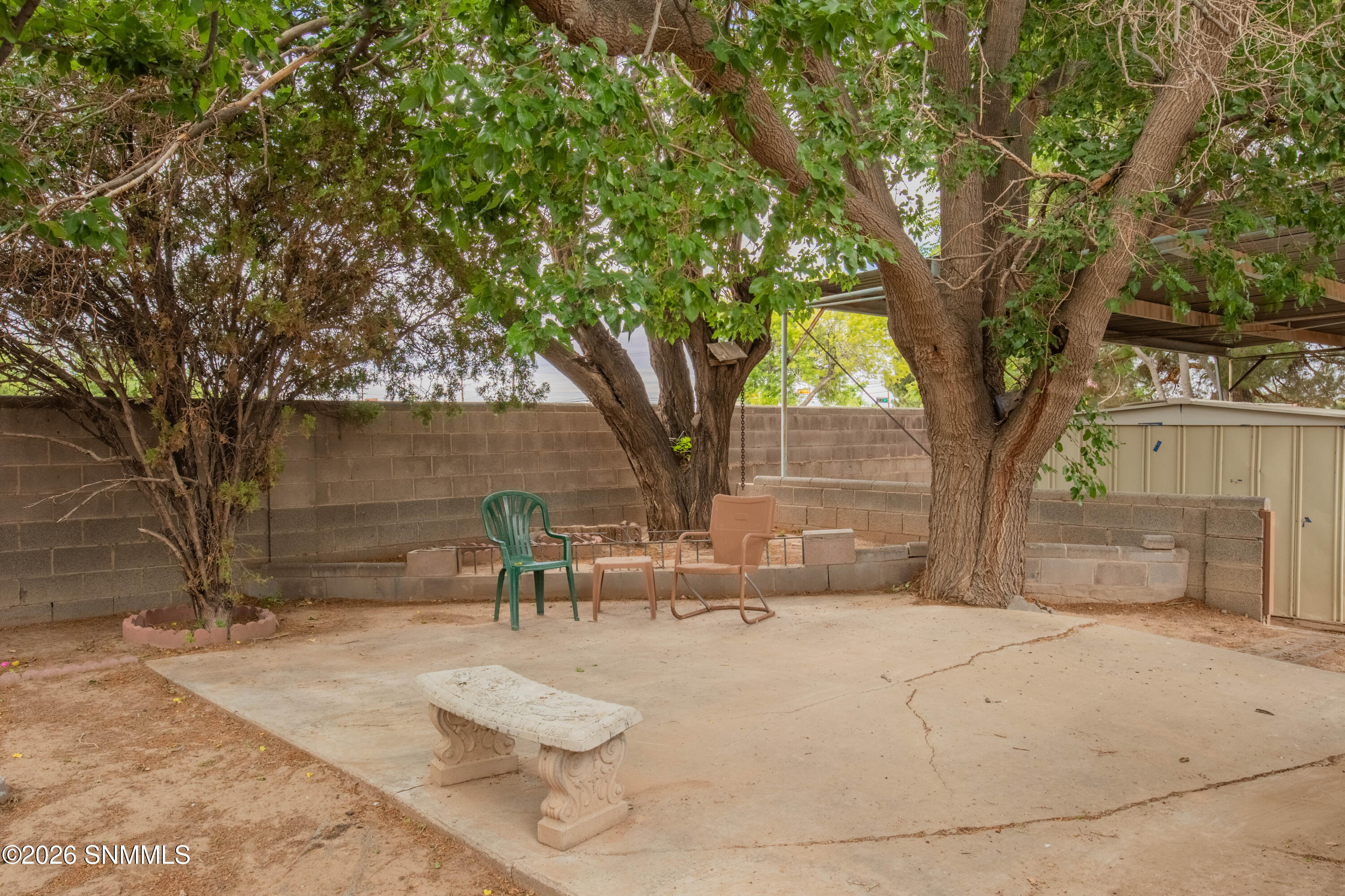 1061 N Tornillo Street Property Photo 20