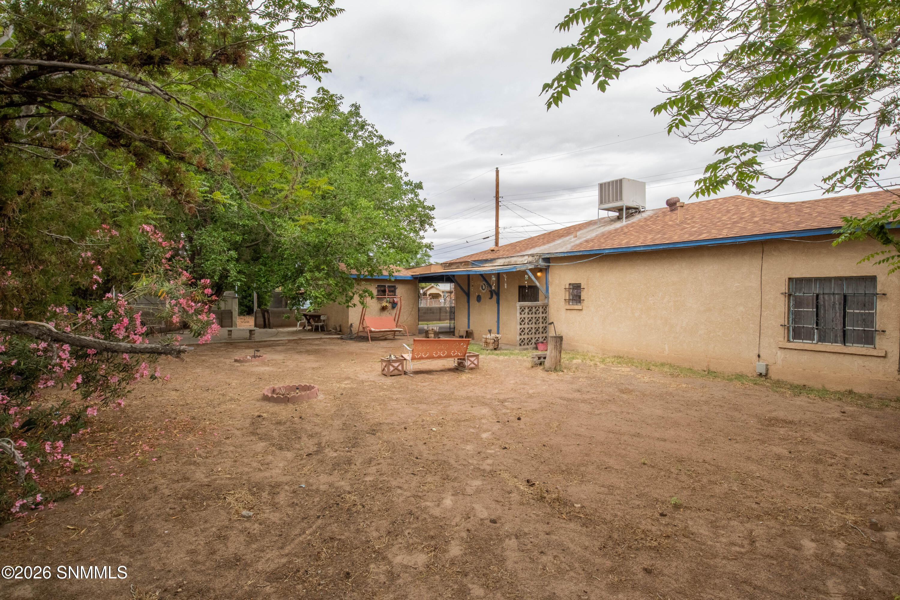 1061 N Tornillo Street Property Photo 22