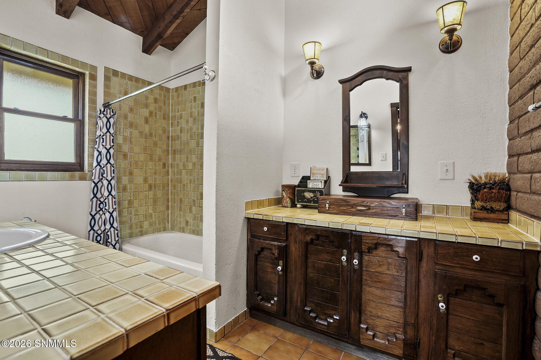 1015 Lister Drive Property Photo 32