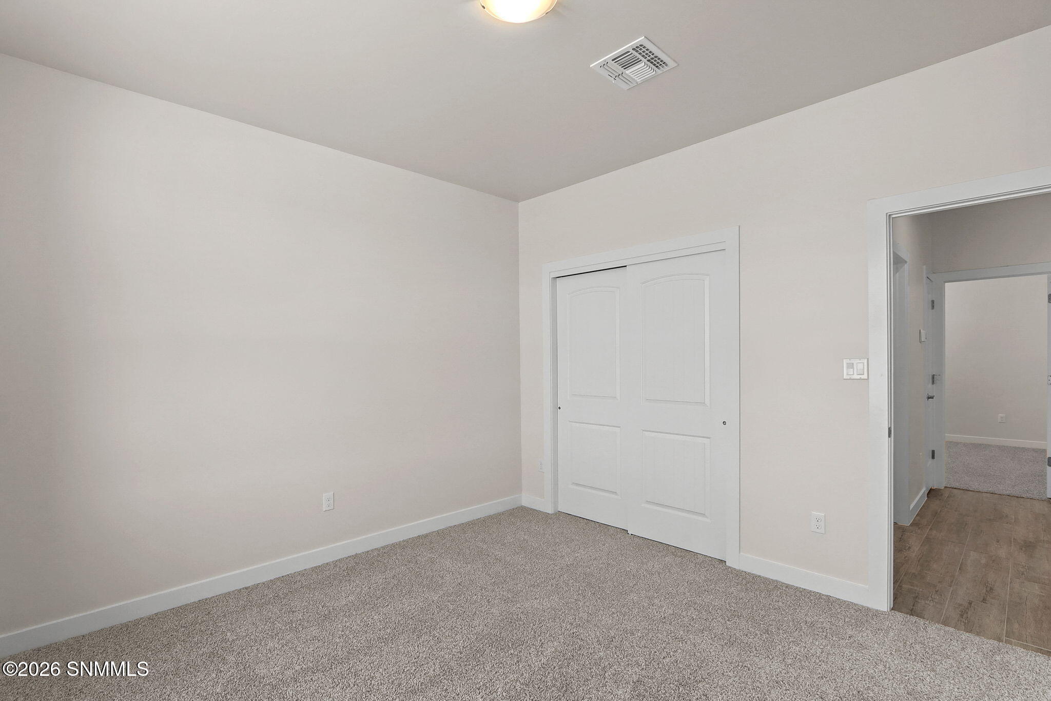 7325 Ultramarine Road Property Photo 6