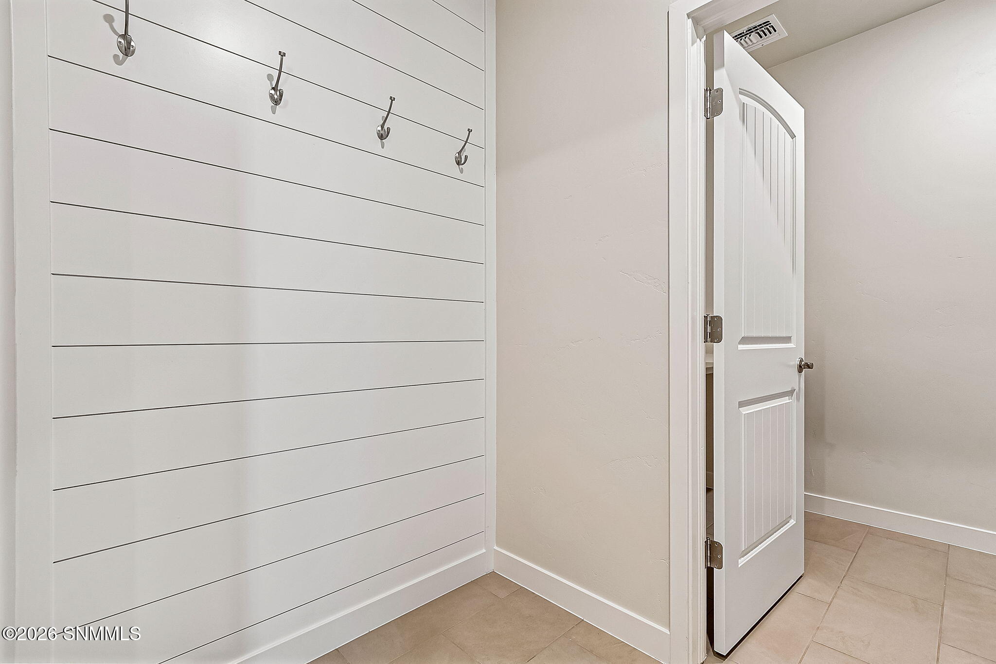 7333 Ultramarine Road Property Photo 7