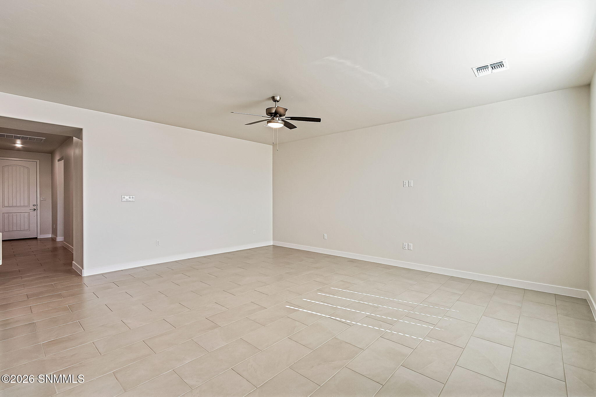 7333 Ultramarine Road Property Photo 10